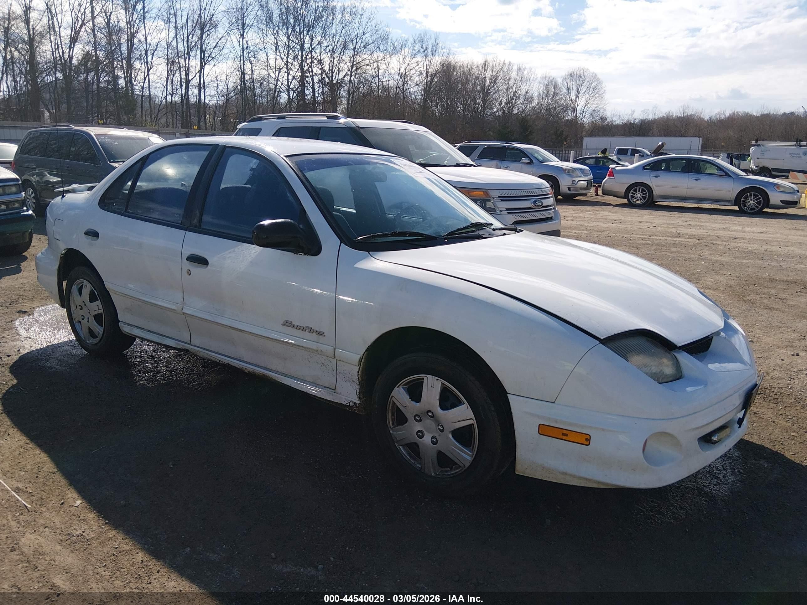 2001 Pontiac Sunfire Se Белый vin: 1G2JB524017112452