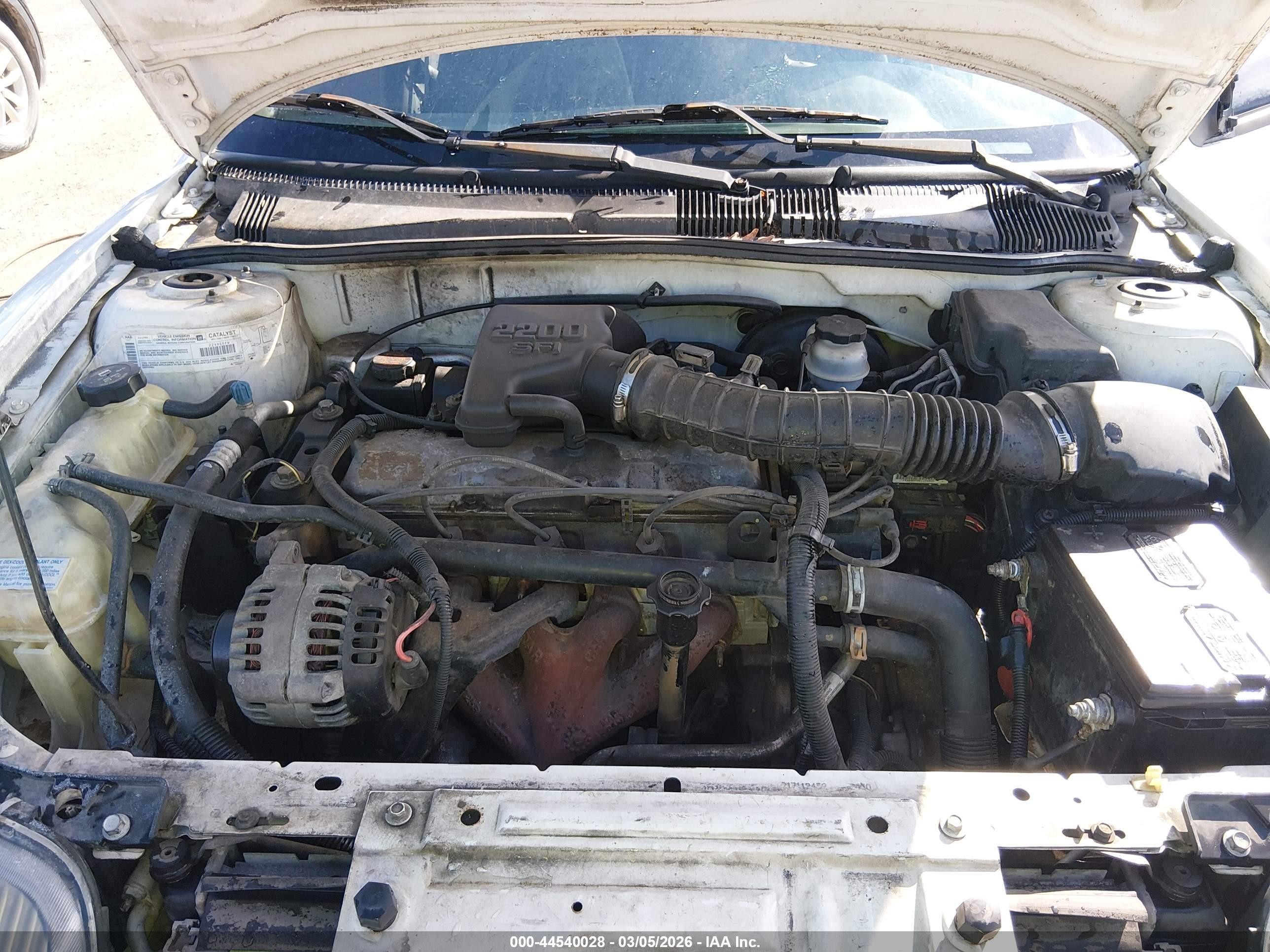 2001 Pontiac Sunfire Se Белый vin: 1G2JB524017112452