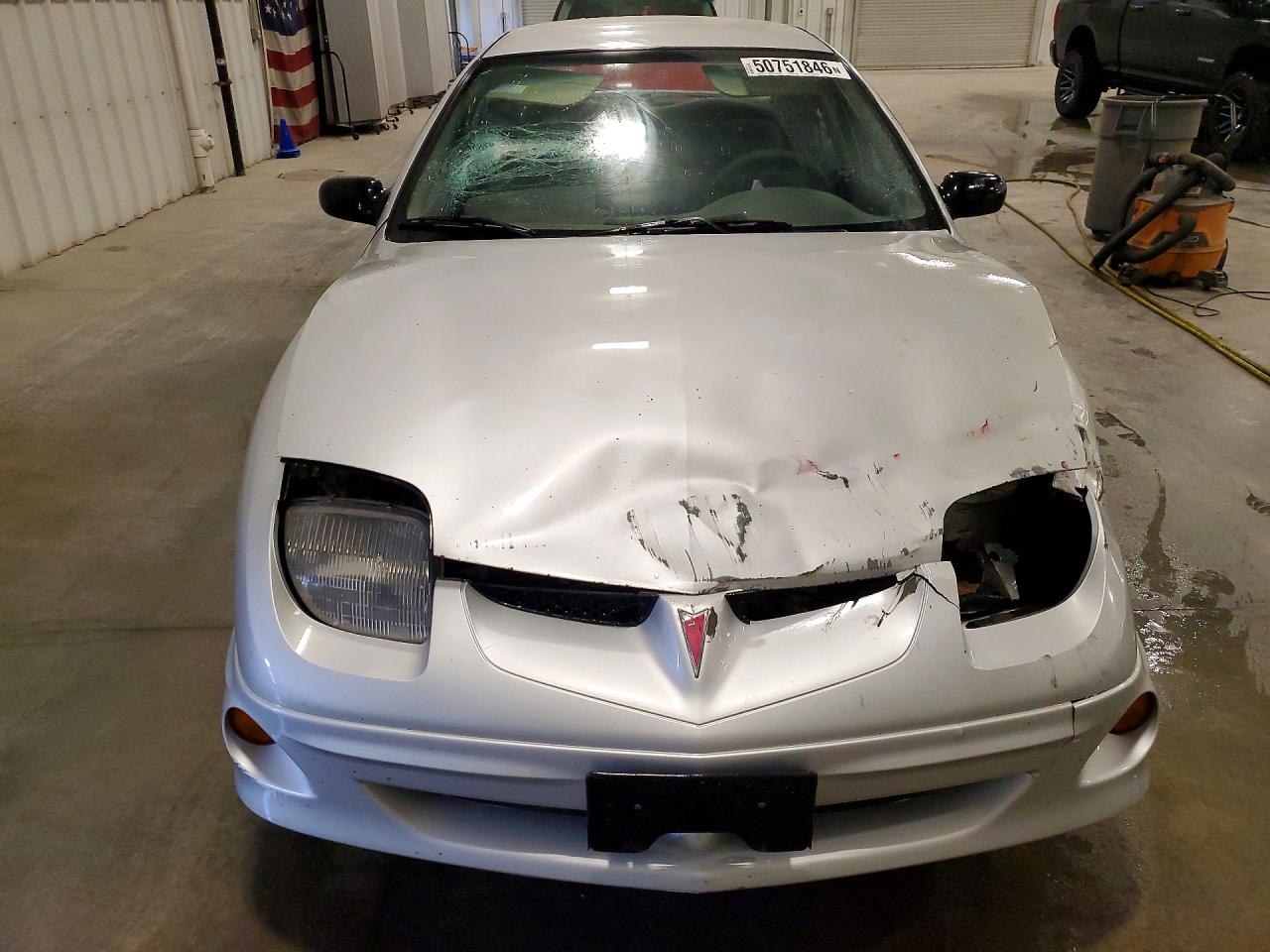 2001 Pontiac Sunfire Silver vin: 1G2JB524217125851