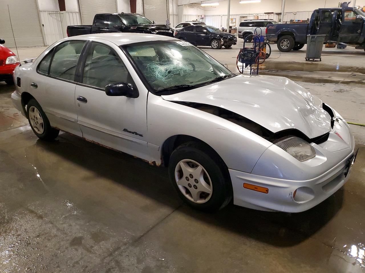 2001 Pontiac Sunfire Silver vin: 1G2JB524217125851