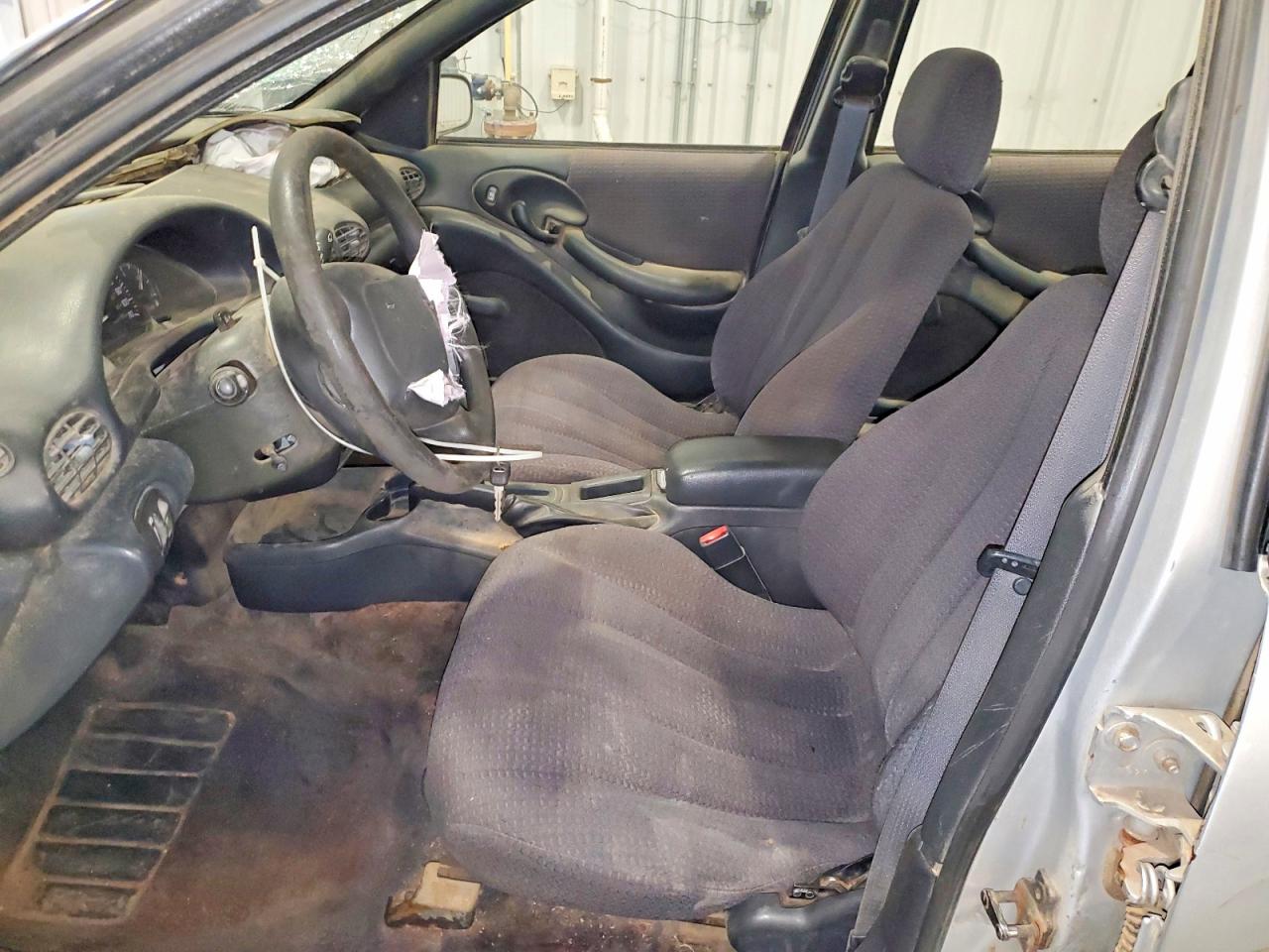 2001 Pontiac Sunfire Silver vin: 1G2JB524217125851