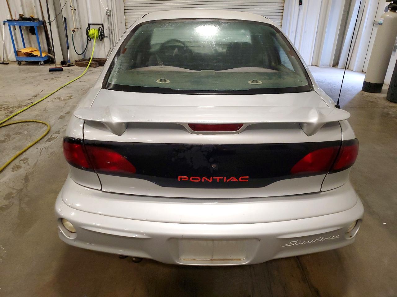 2001 Pontiac Sunfire Silver vin: 1G2JB524217125851