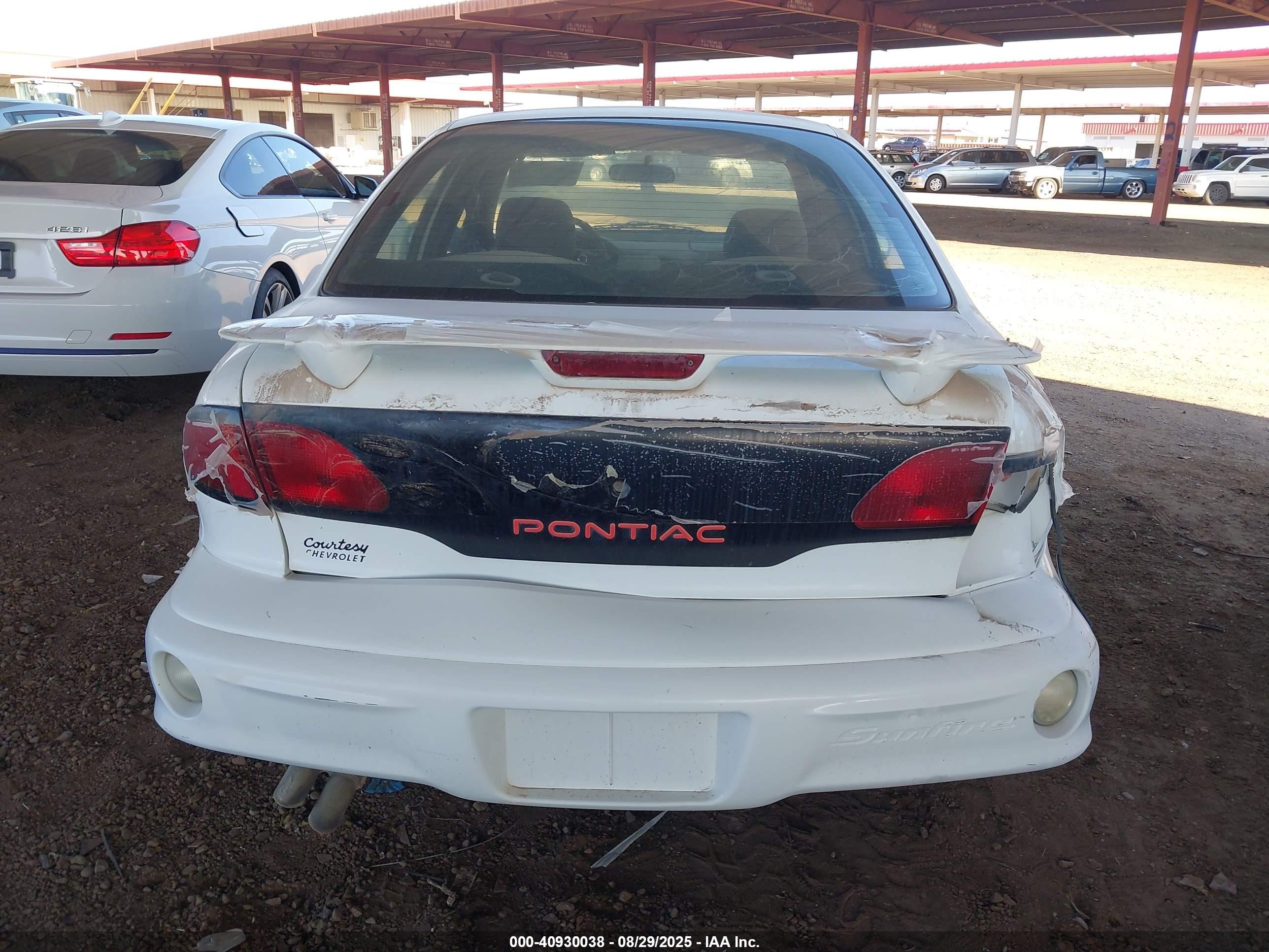 2001 Pontiac Sunfire Se White vin: 1G2JB524217419072