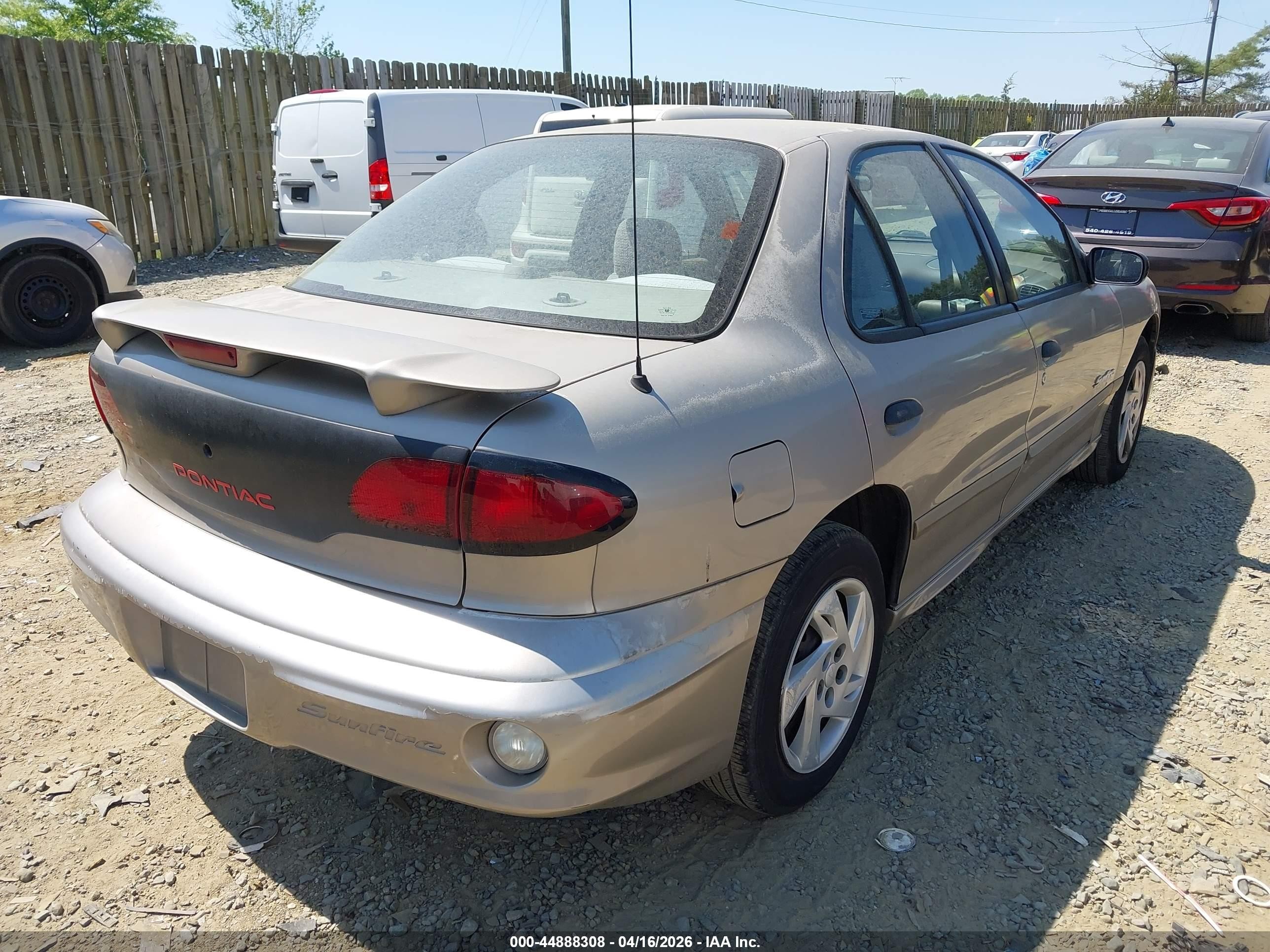 2001 Pontiac Sunfire Se Gold vin: 1G2JB524617158450