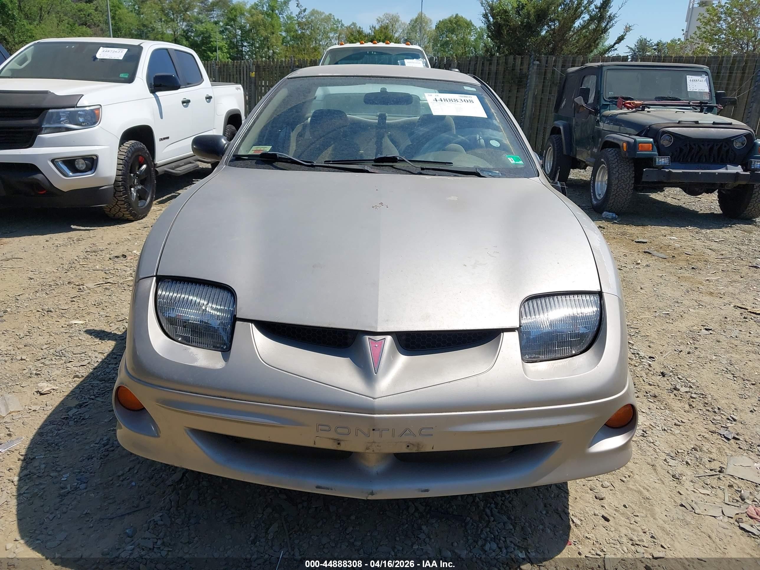 2001 Pontiac Sunfire Se Gold vin: 1G2JB524617158450