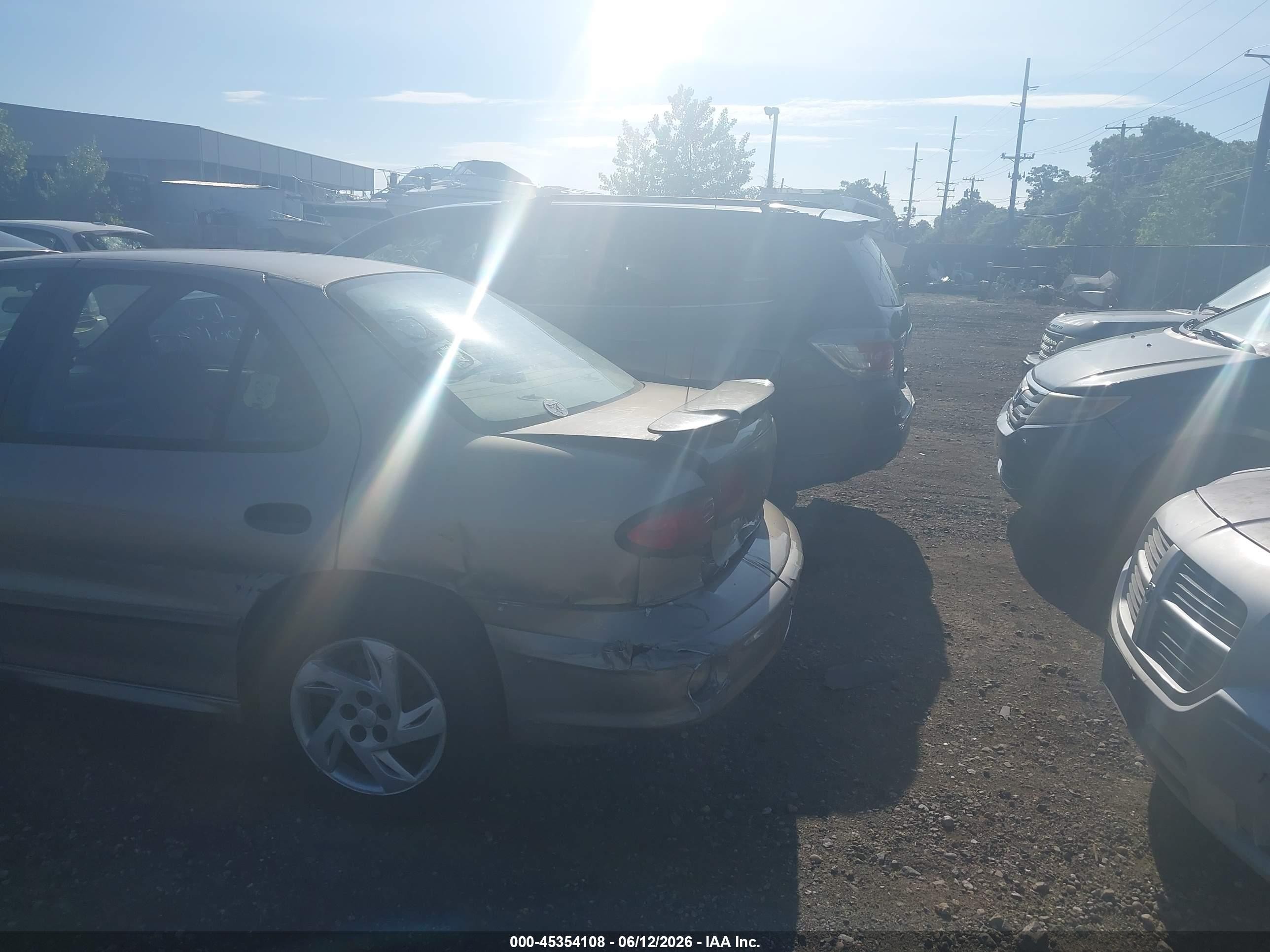 2002 Pontiac Sunfire Se Серебряный vin: 1G2JB524727116483