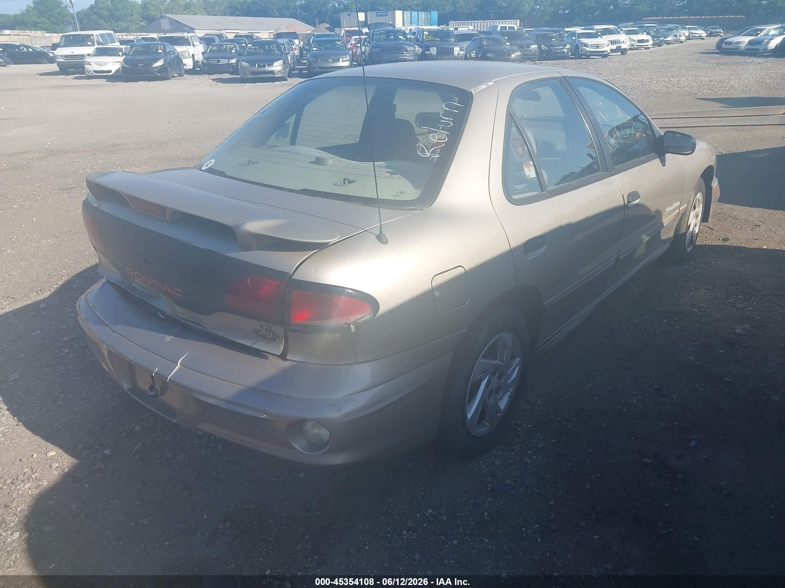 2002 Pontiac Sunfire Se Серебряный vin: 1G2JB524727116483