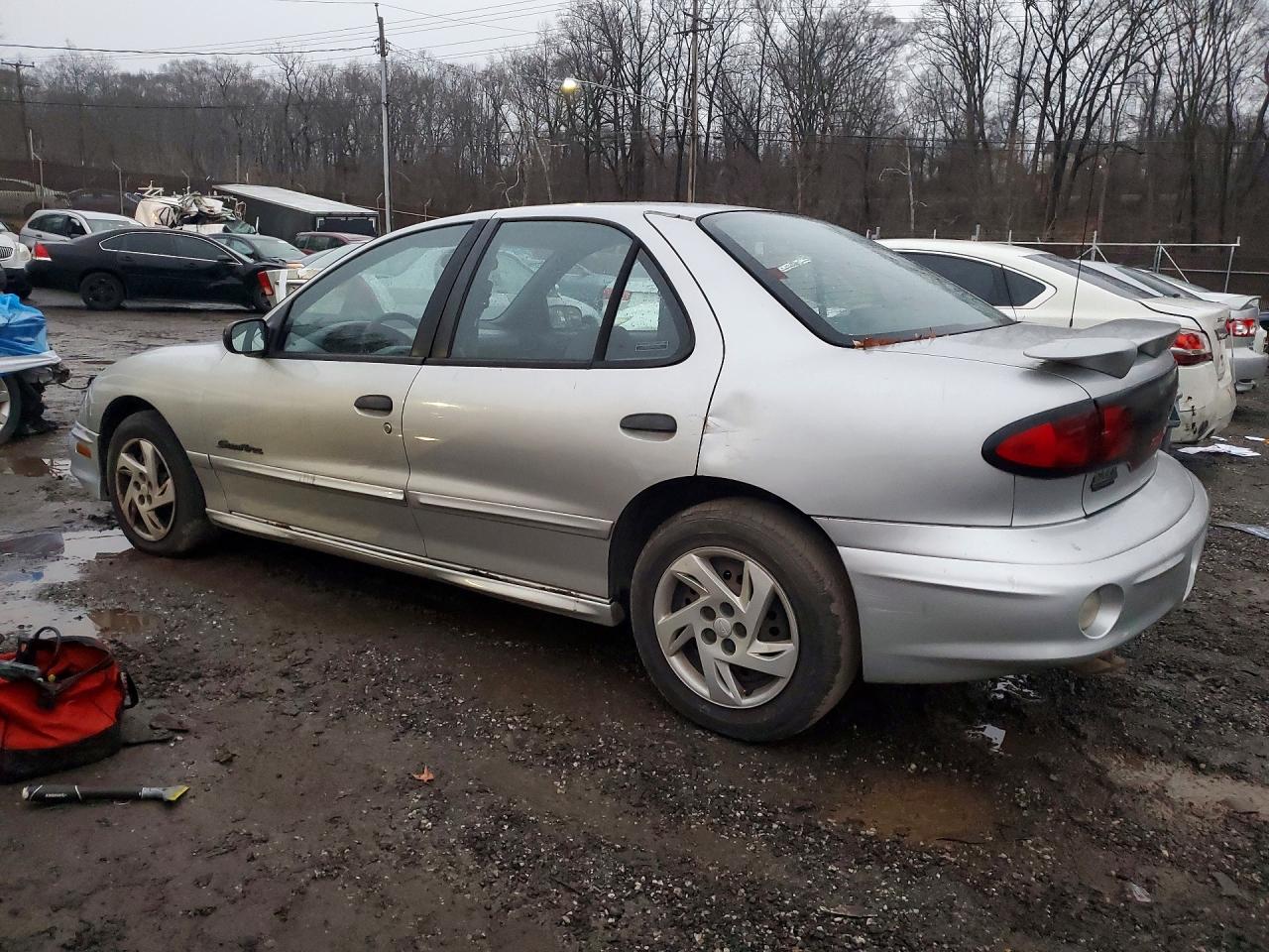 2001 Pontiac Sunfire Se Silver vin: 1G2JB524917227213