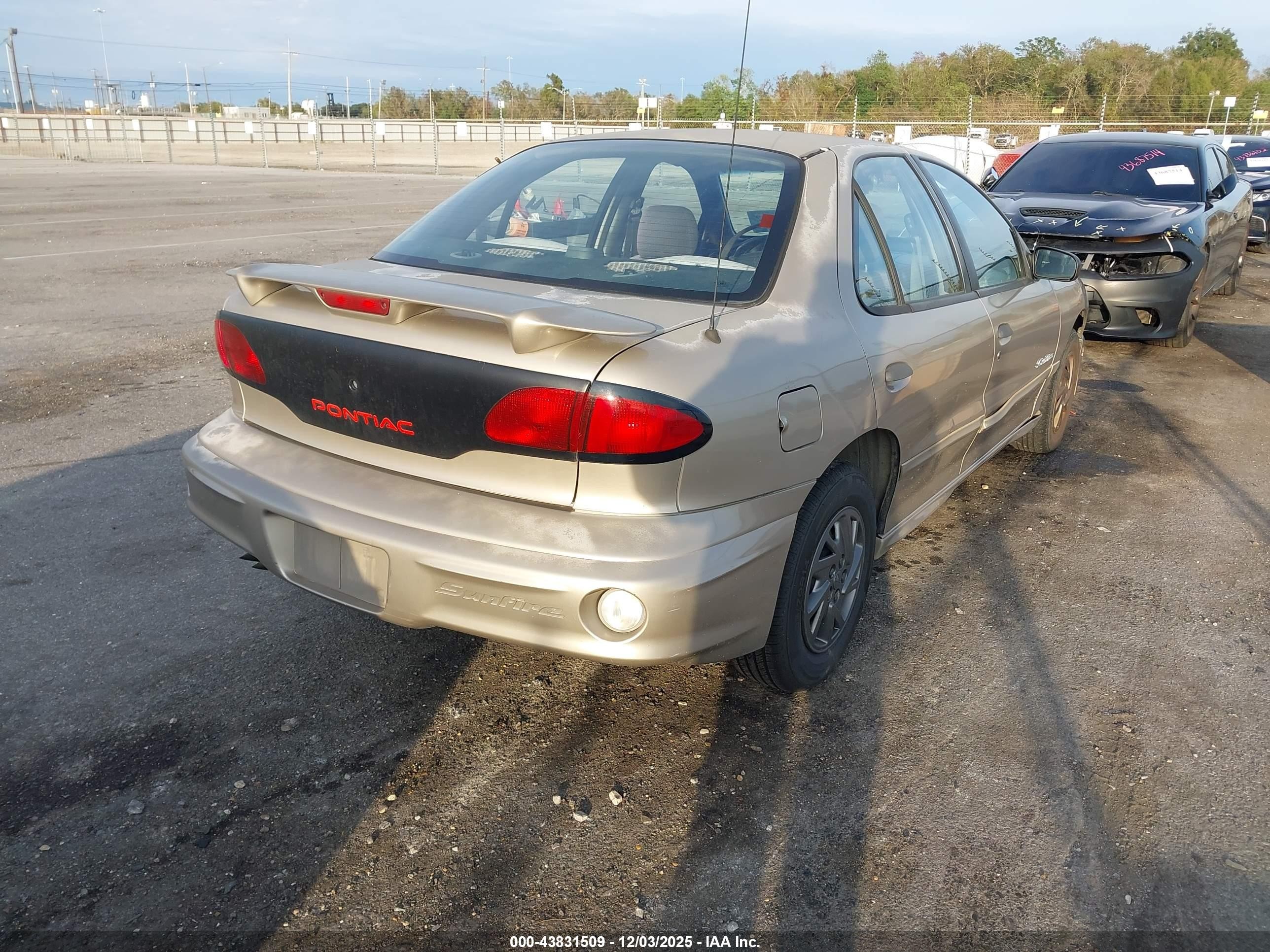 2001 Pontiac Sunfire Se Champagne vin: 1G2JB524X17335369