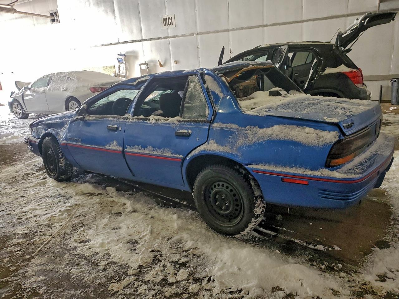 1994 Pontiac Sunbird Le Blue vin: 1G2JB54H4R7600136