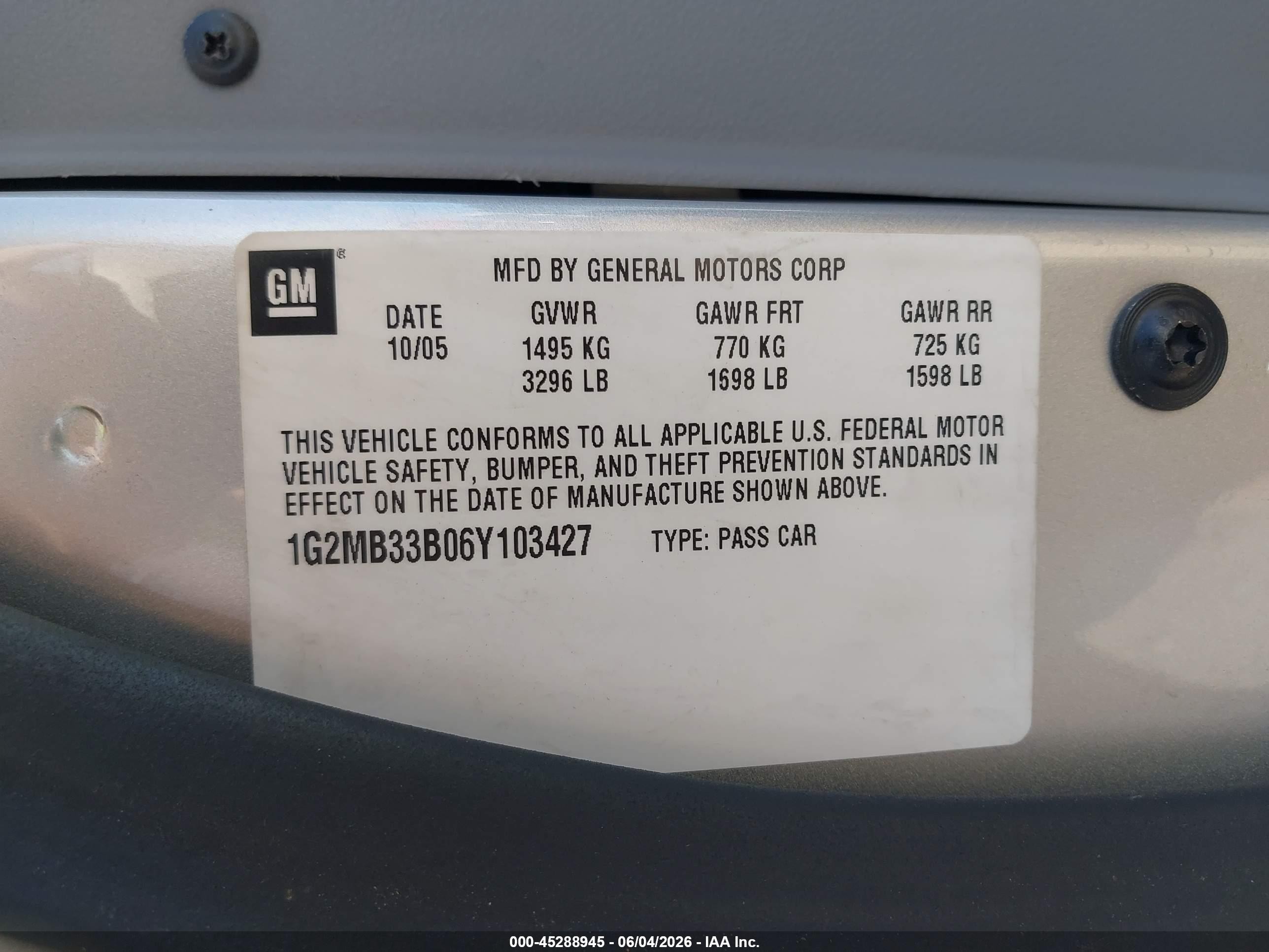 2006 Pontiac Solstice   Серебряный vin: 1G2MB33B06Y103427