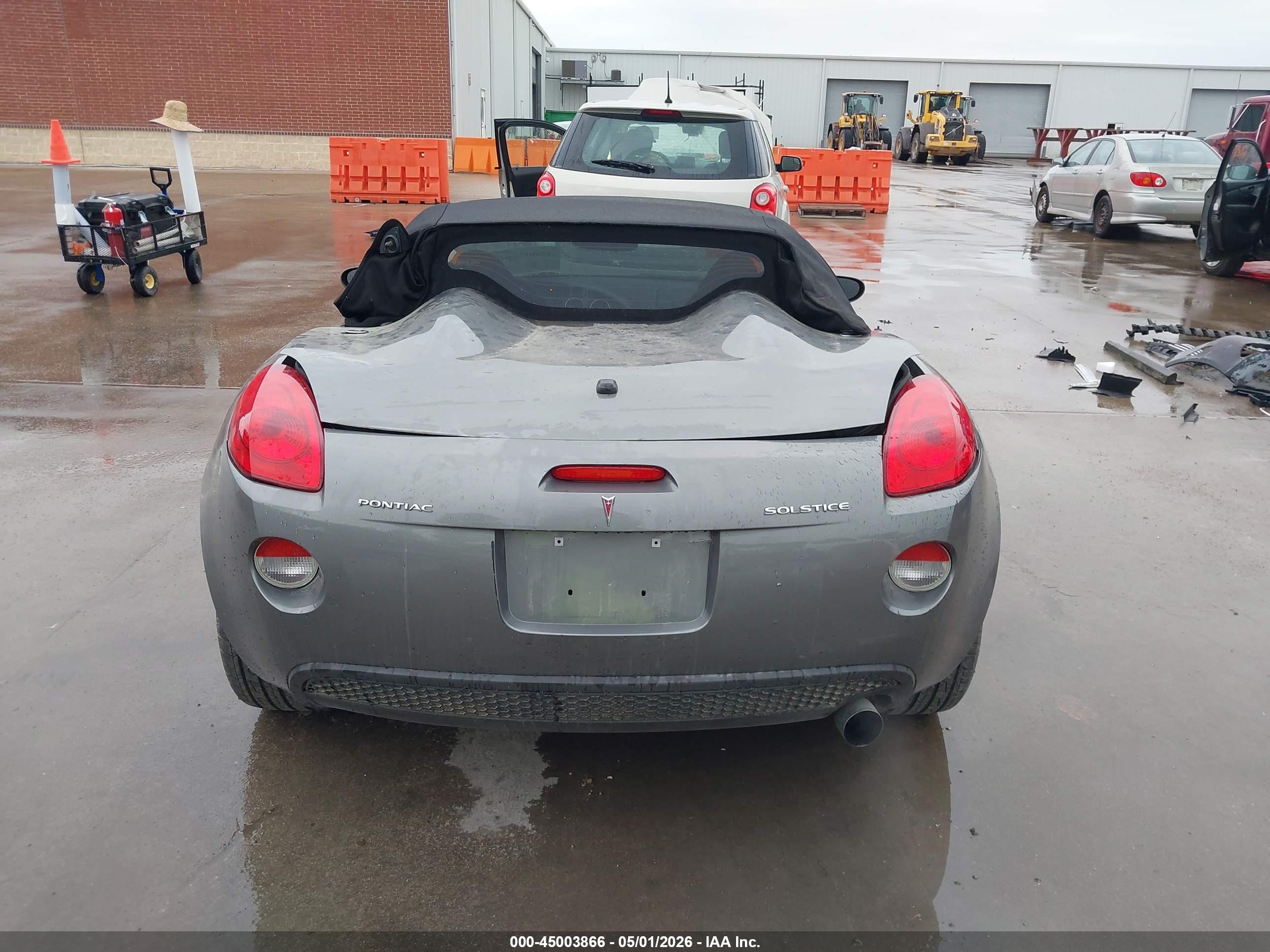 2006 Pontiac Solstice   Gray vin: 1G2MB33B66Y101794