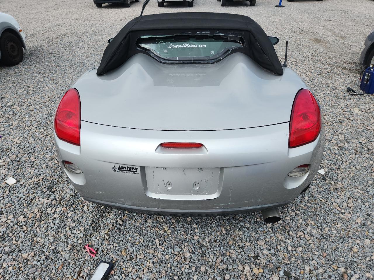 2006 Pontiac Solstice Silver vin: 1G2MB33B66Y111208 Damage: Rear Bumper, Heavy Scratch, > 12 Inches