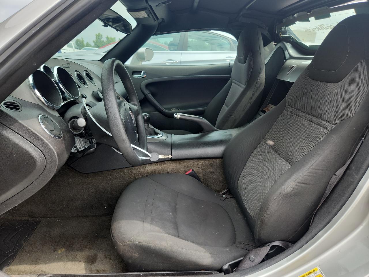 2006 Pontiac Solstice Silver vin: 1G2MB33B66Y111208 Damage: Left Front Carpet, Stained, Permanent