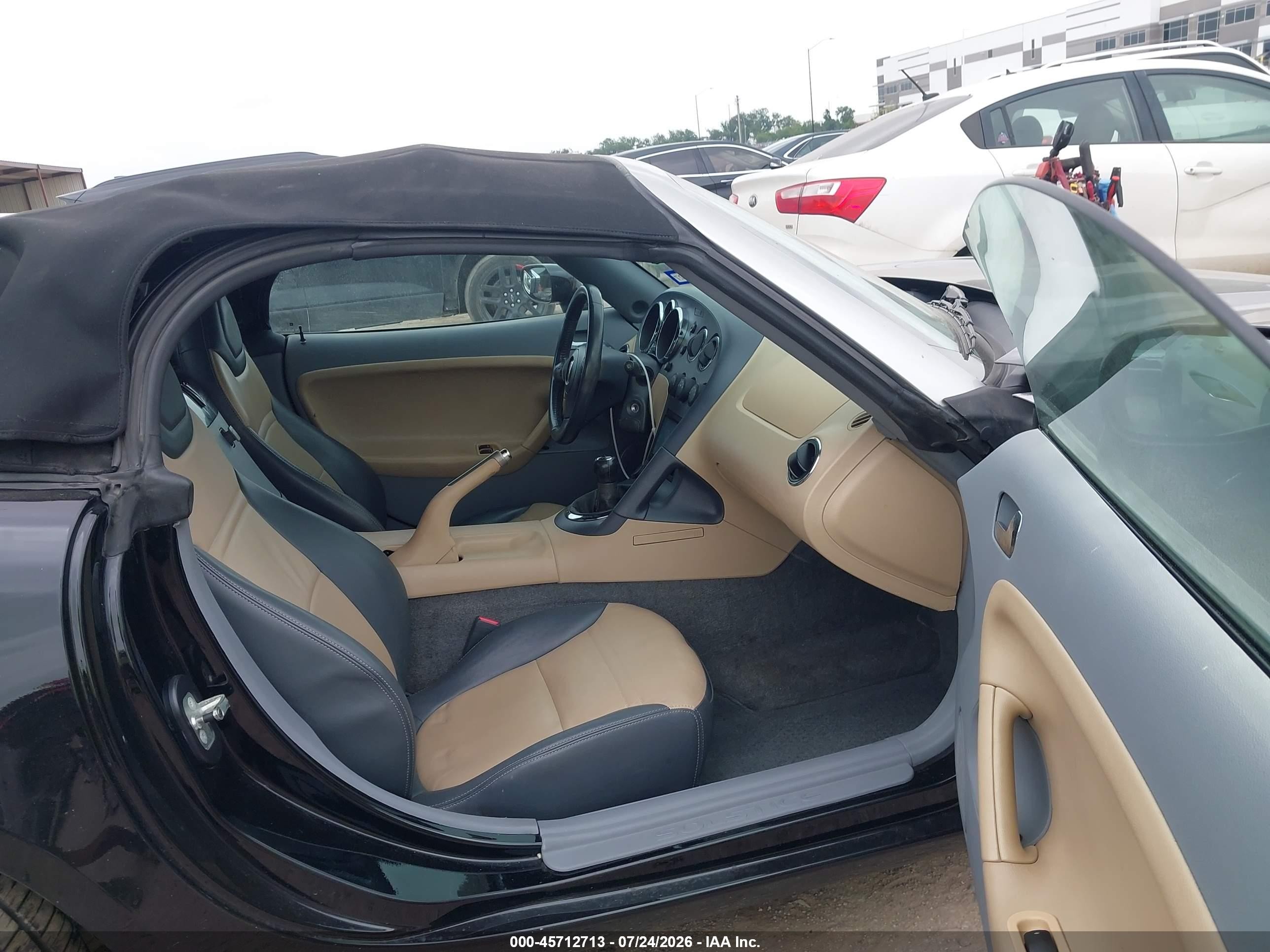 2006 Pontiac Solstice   Black vin: 1G2MB33B86Y106463