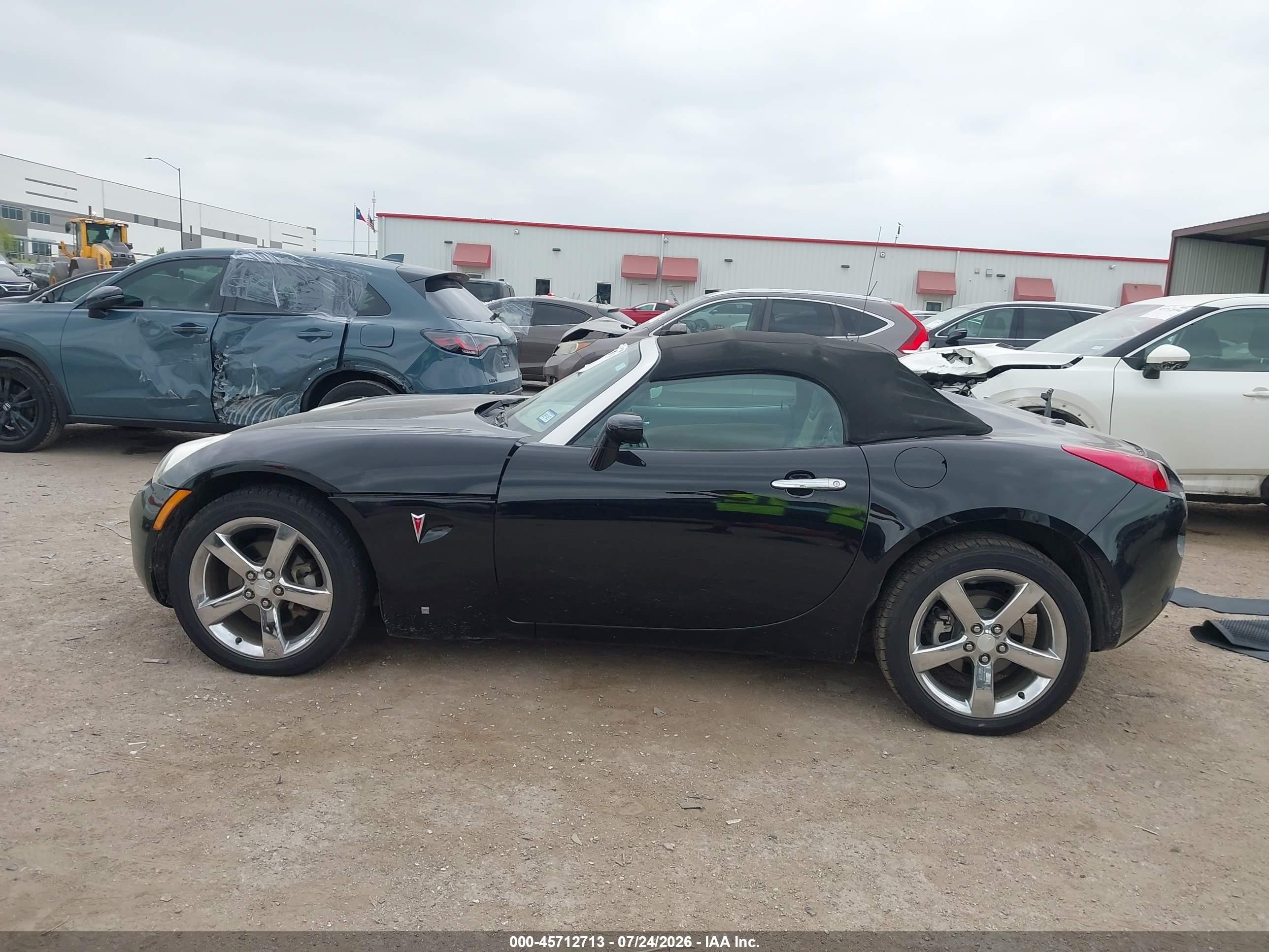 2006 Pontiac Solstice   Black vin: 1G2MB33B86Y106463