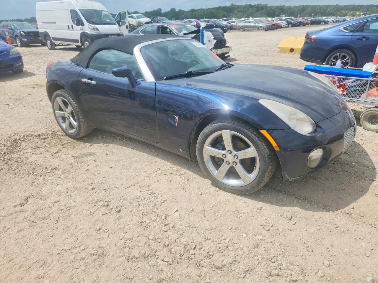 2007 Pontiac Solstice Blue vin: 1G2MB35B07Y105872