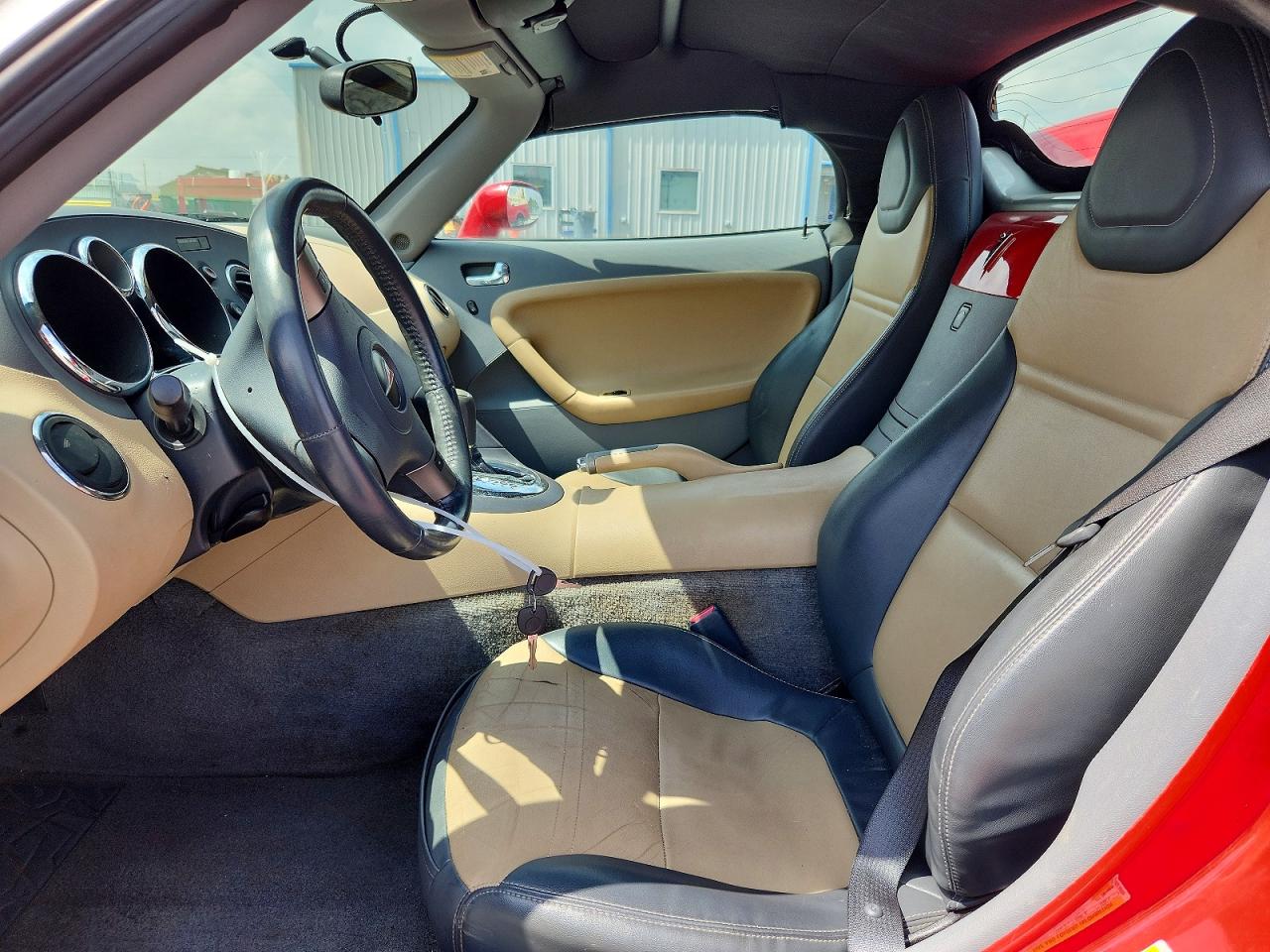 2007 Pontiac Solstice Red vin: 1G2MB35B07Y115625