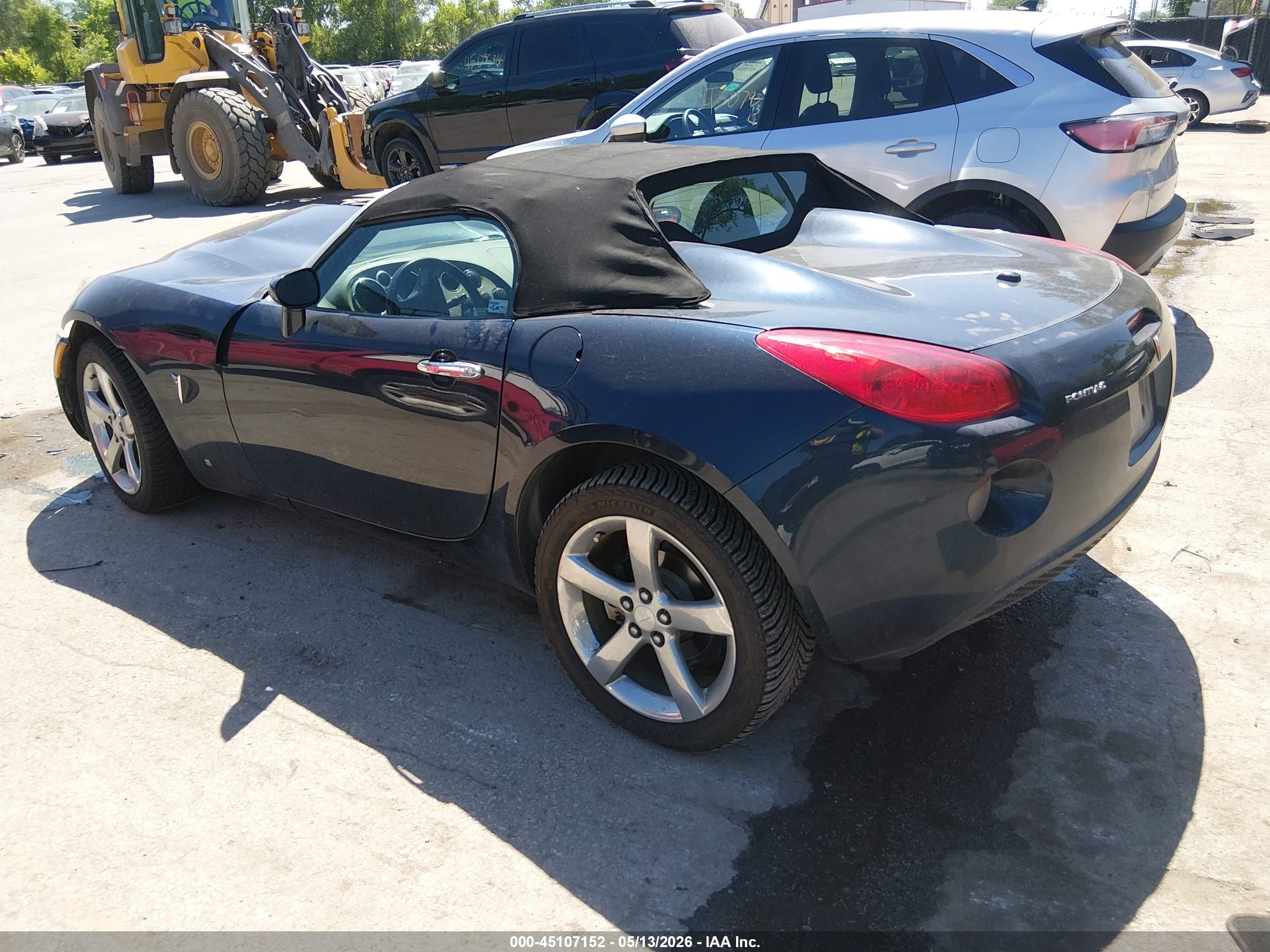 2007 Pontiac Solstice   Blue vin: 1G2MB35B17Y111549