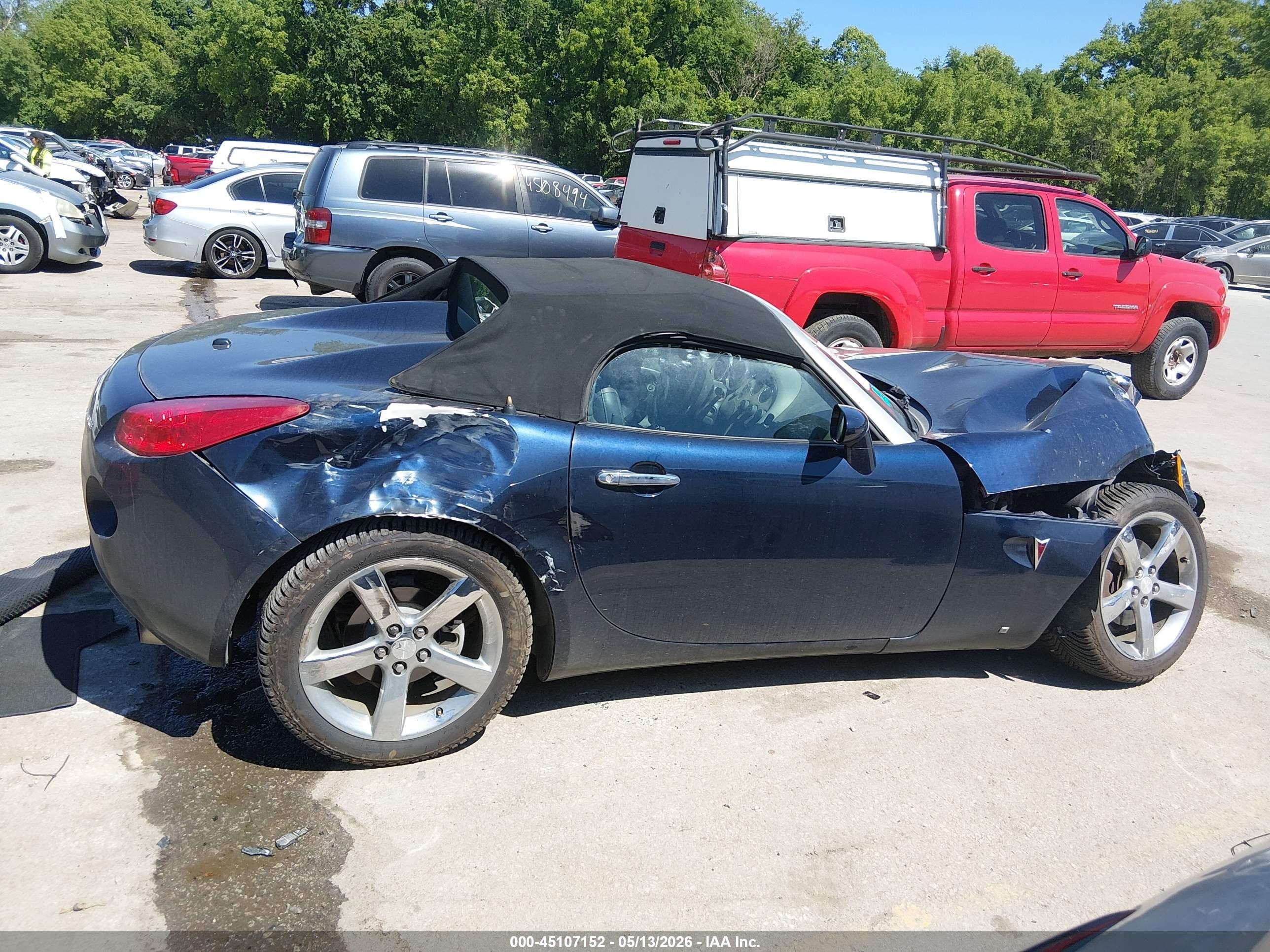 2007 Pontiac Solstice   Blue vin: 1G2MB35B17Y111549