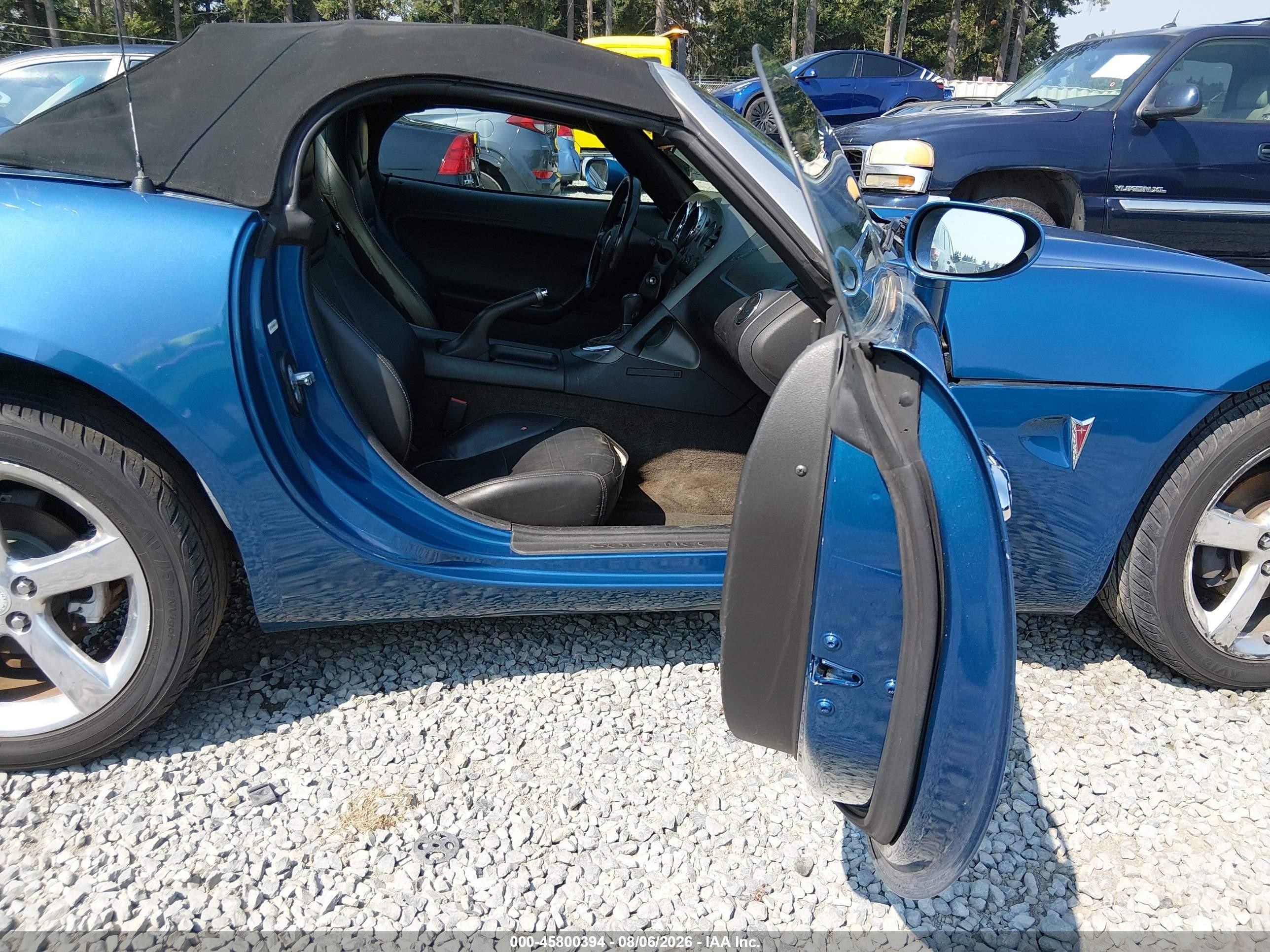 2007 Pontiac Solstice   Blue vin: 1G2MB35B17Y131655