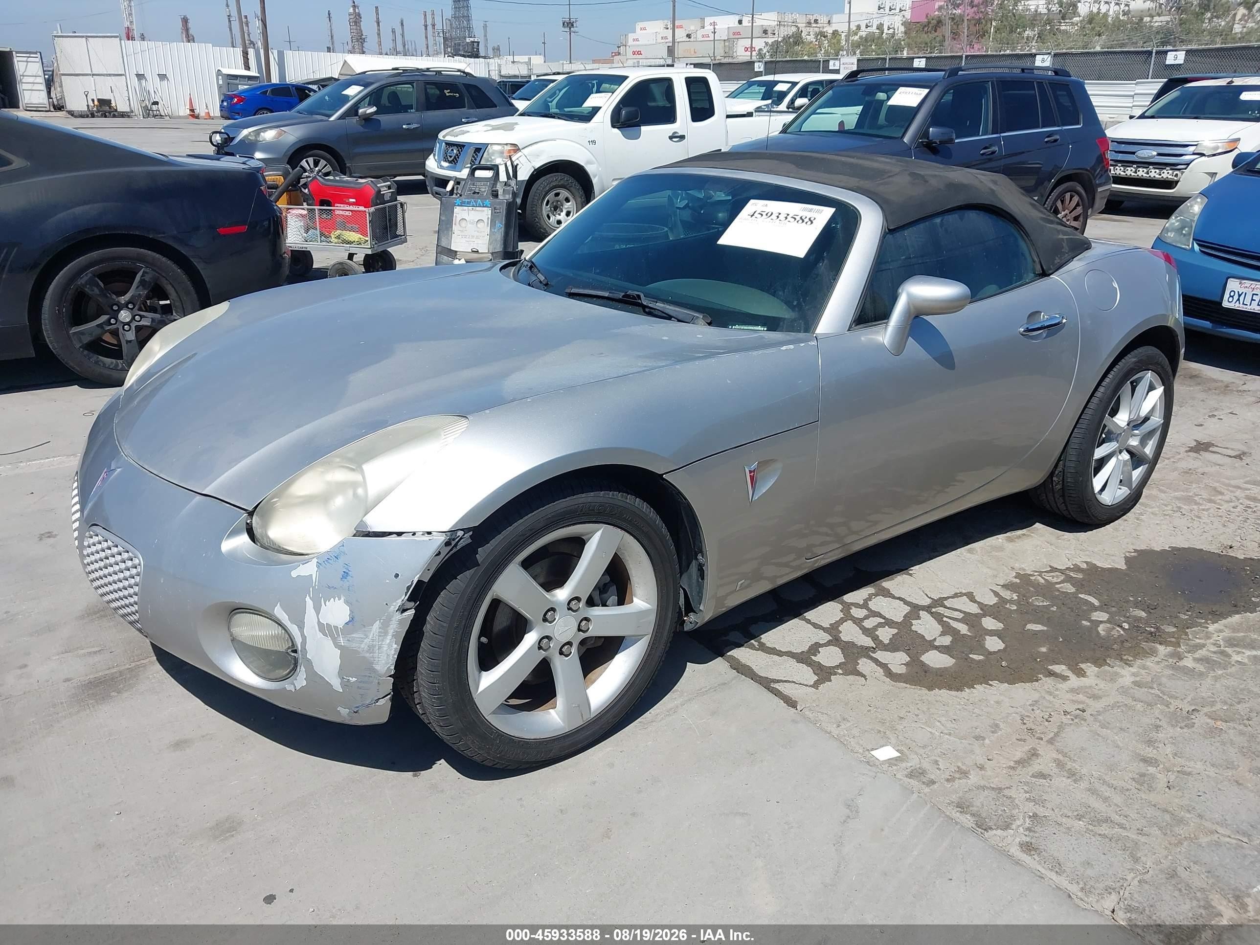 2006 Pontiac Solstice   Silver vin: 1G2MB35B26Y112109