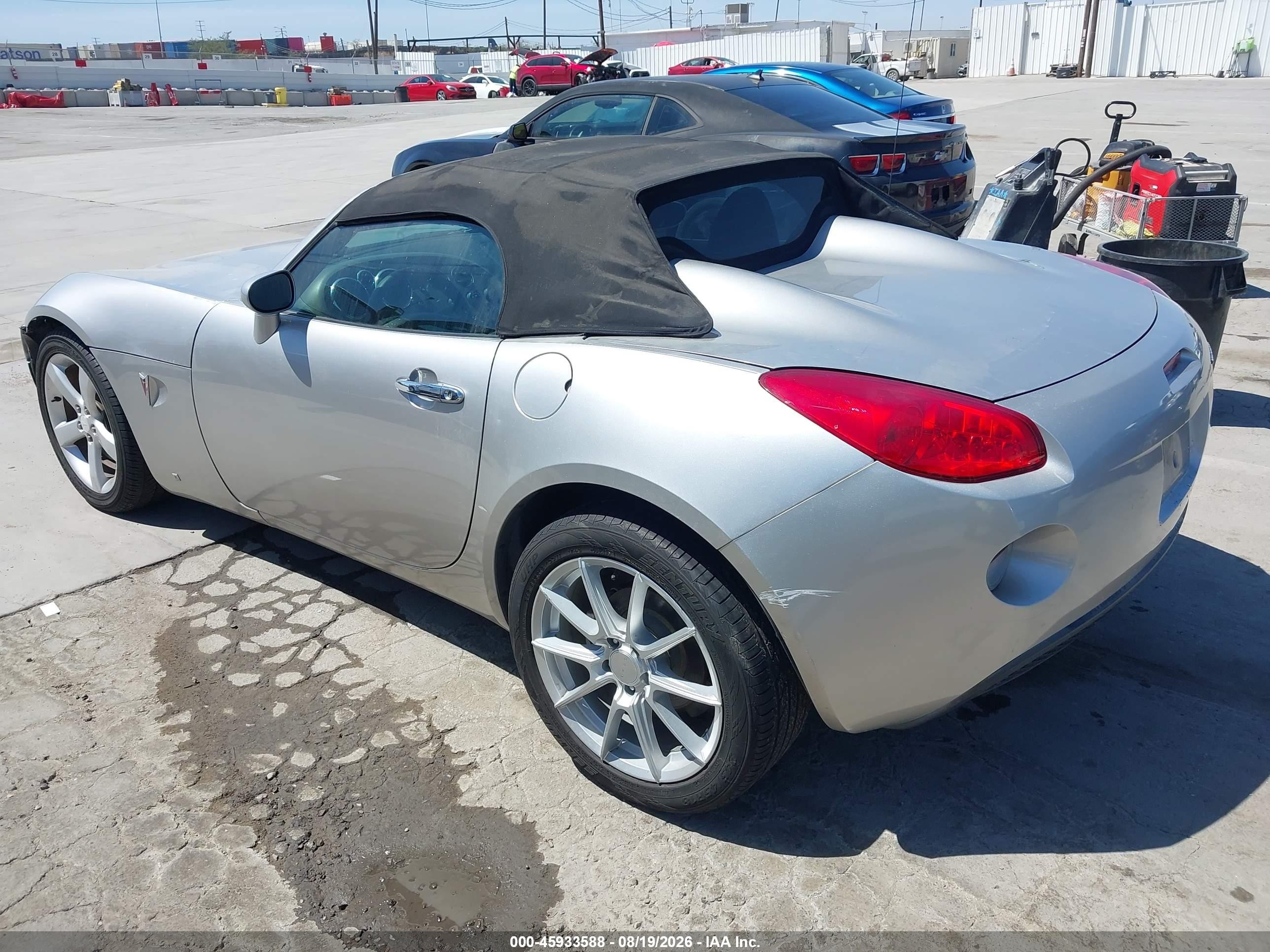 2006 Pontiac Solstice   Silver vin: 1G2MB35B26Y112109