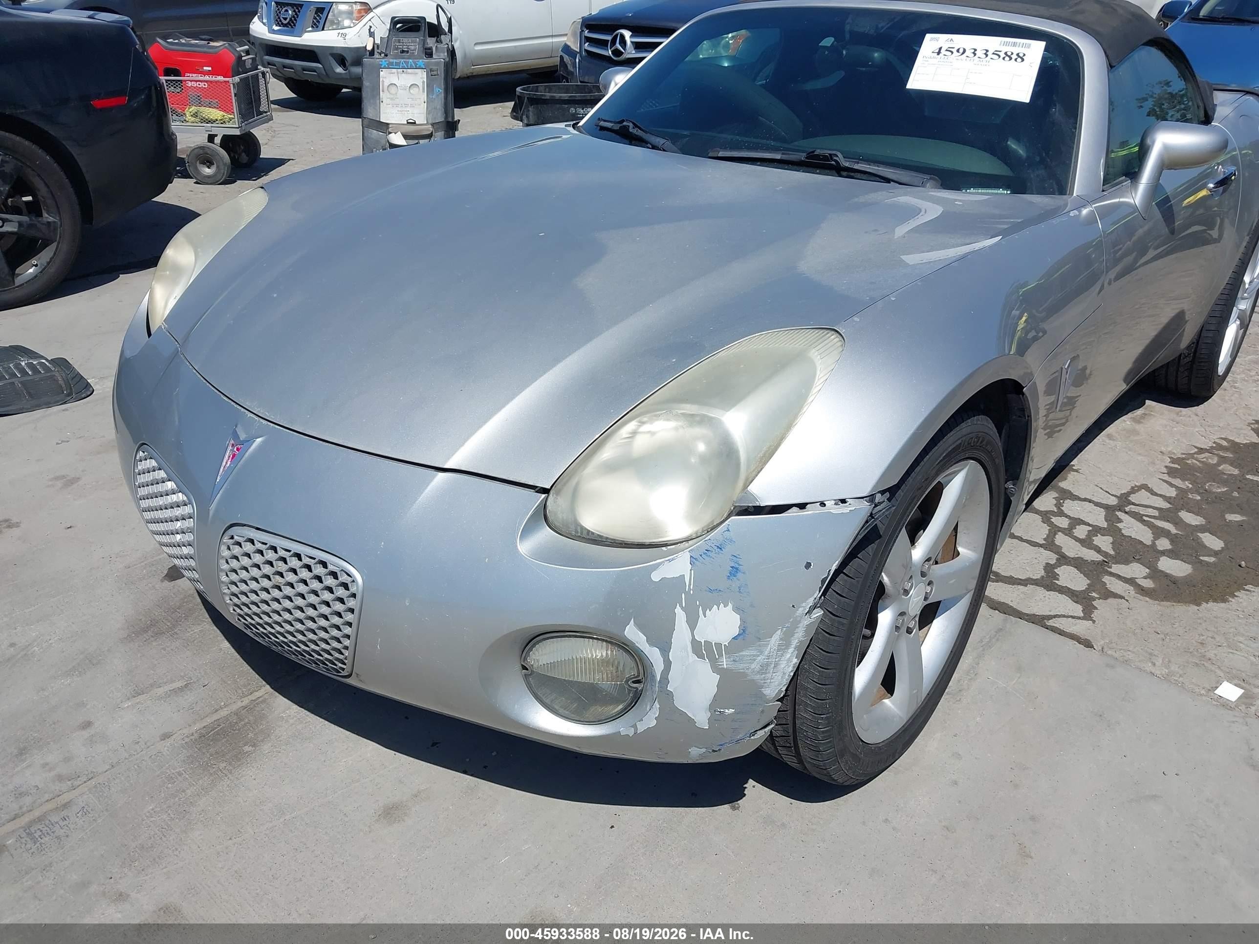 2006 Pontiac Solstice   Silver vin: 1G2MB35B26Y112109