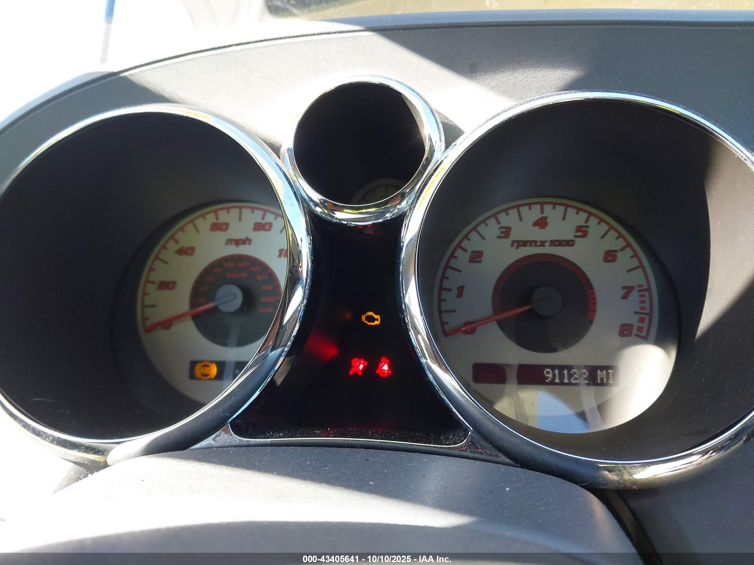 2006 Pontiac Solstice   White vin: 1G2MB35B26Y118928