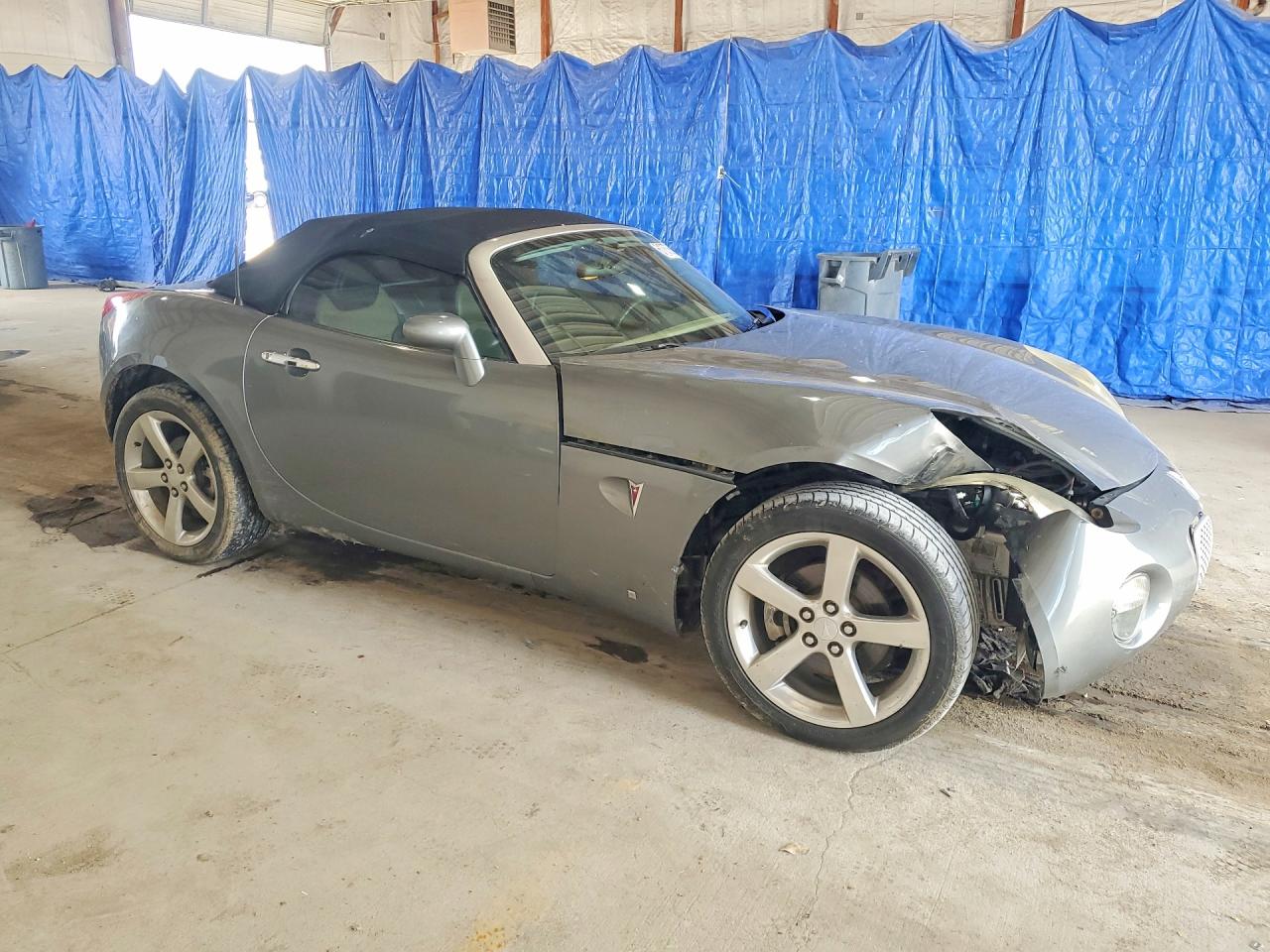 2007 Pontiac Solstice Silver vin: 1G2MB35B27Y107221