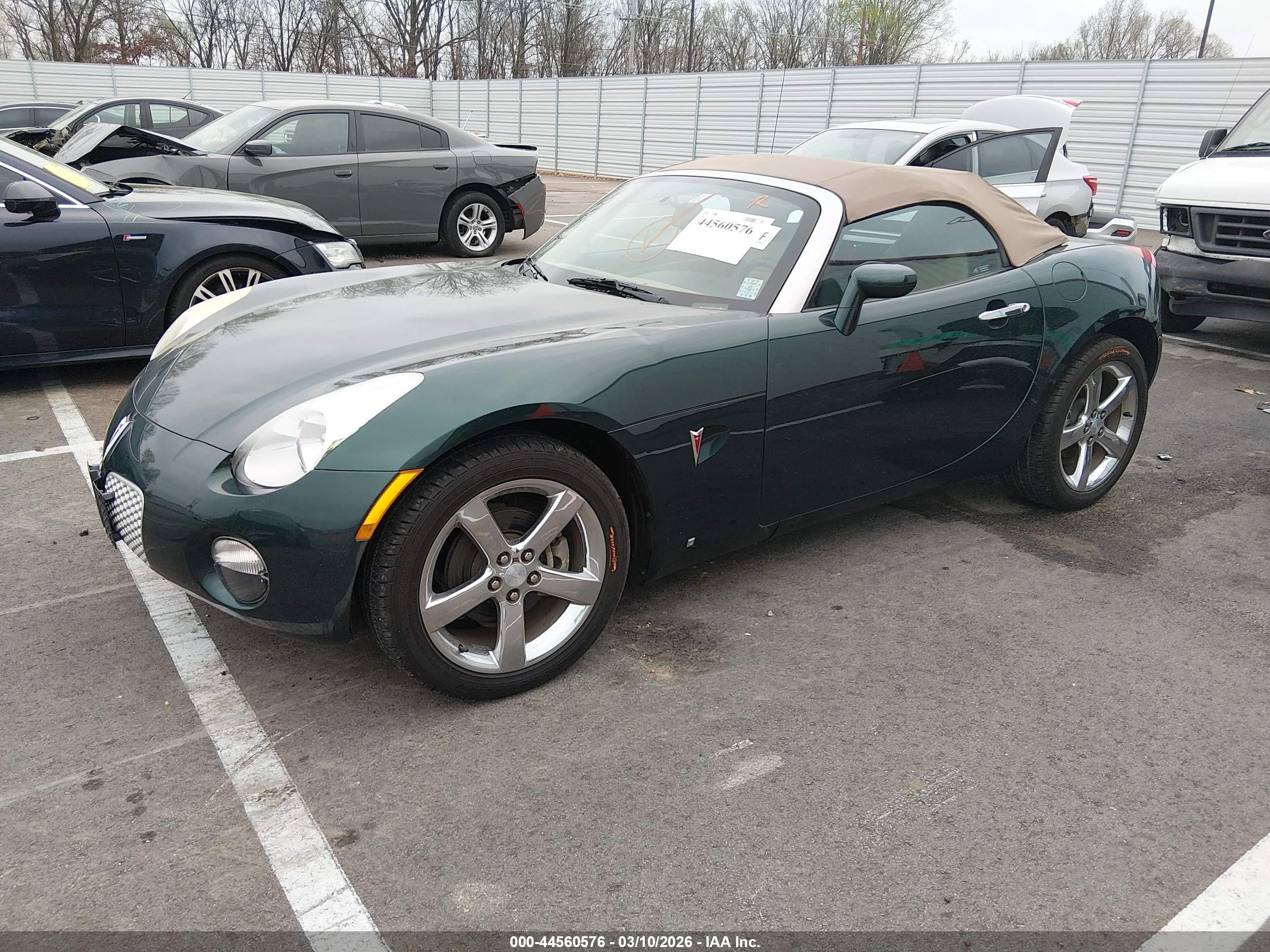 2007 Pontiac Solstice   Green vin: 1G2MB35B27Y107588