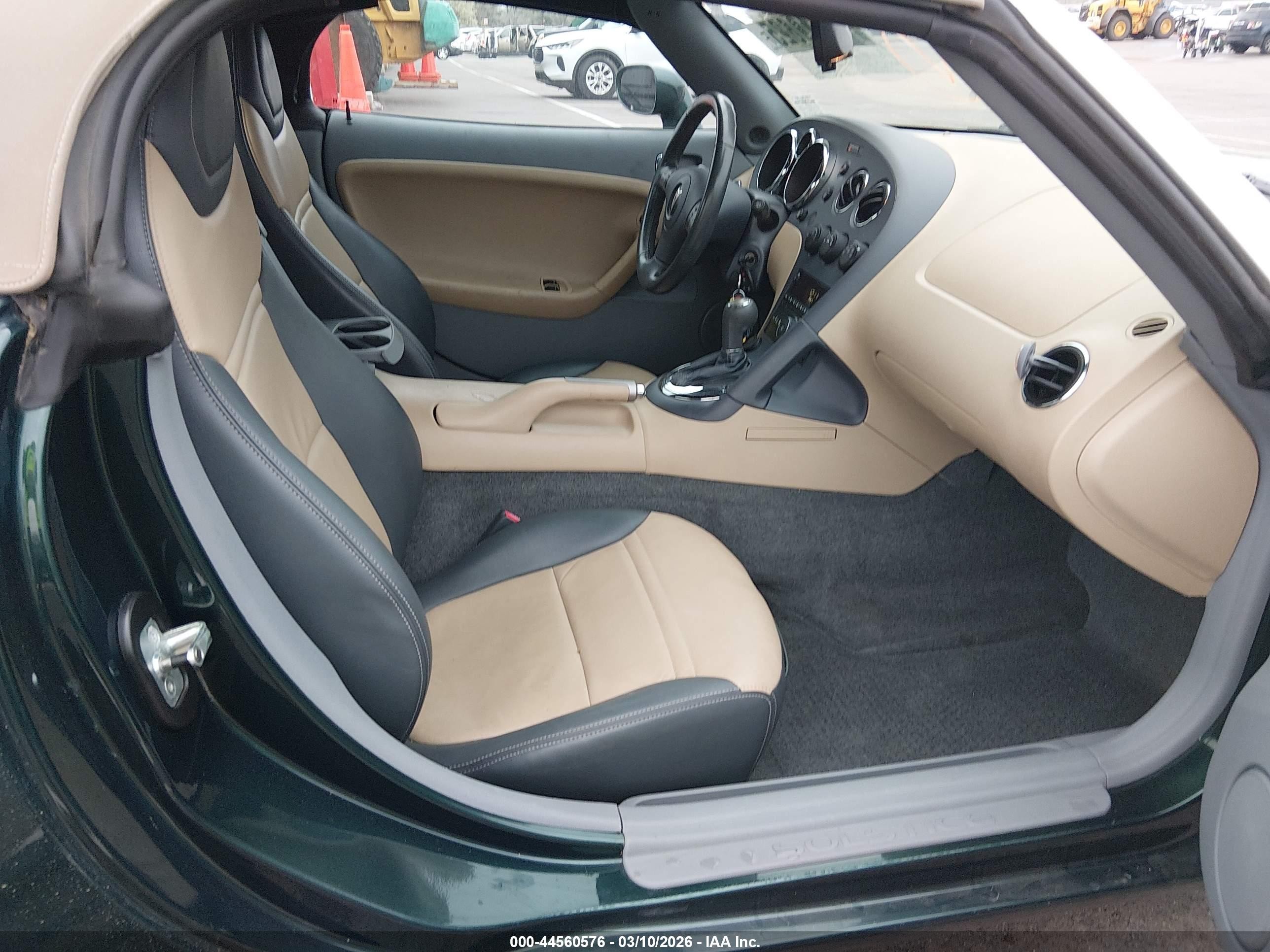 2007 Pontiac Solstice   Green vin: 1G2MB35B27Y107588