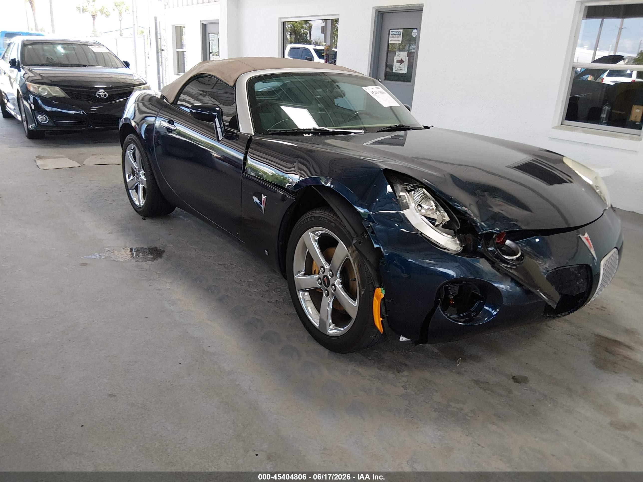 2007 Pontiac Solstice   Blue vin: 1G2MB35B27Y113889