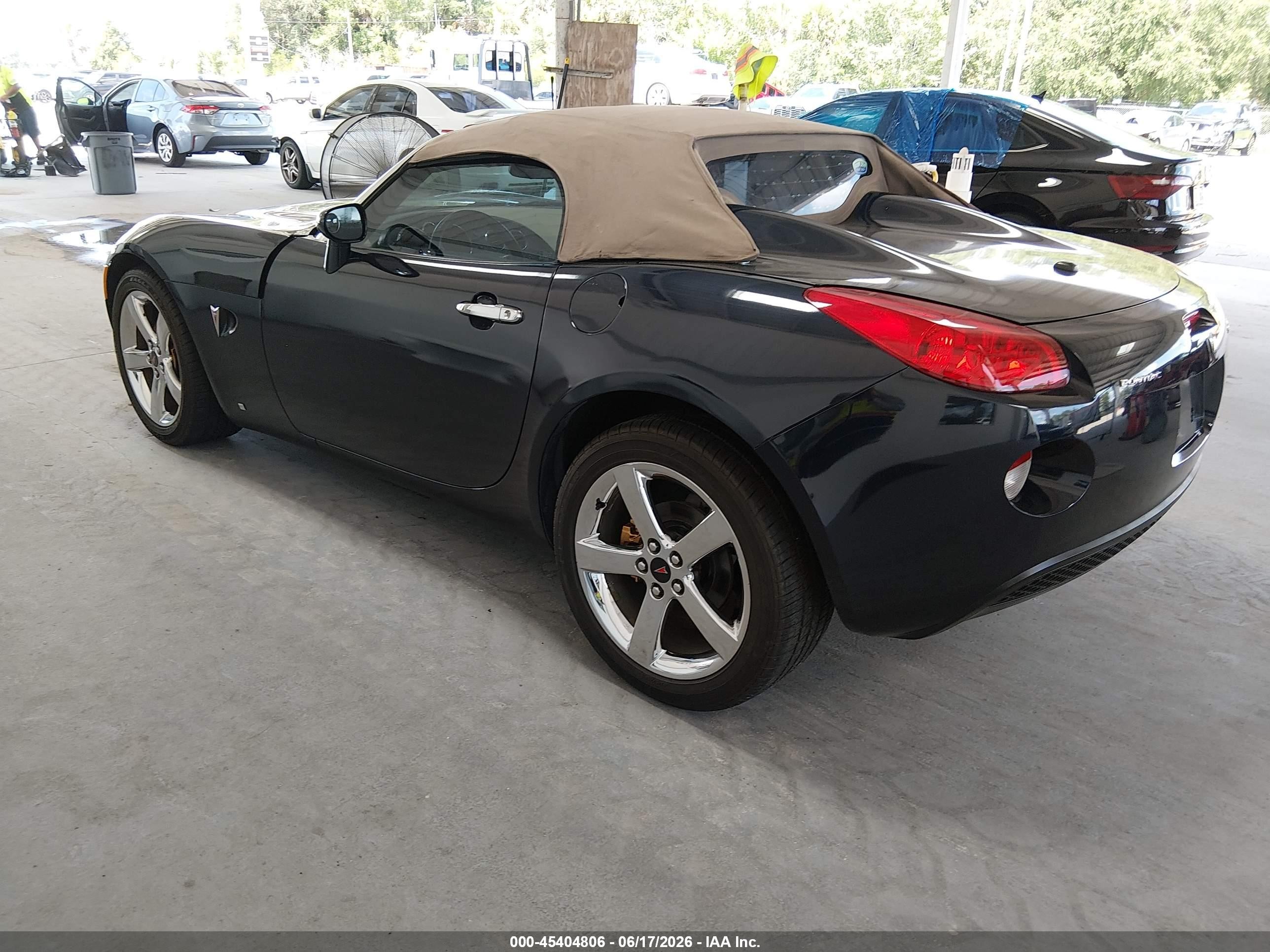 2007 Pontiac Solstice   Blue vin: 1G2MB35B27Y113889