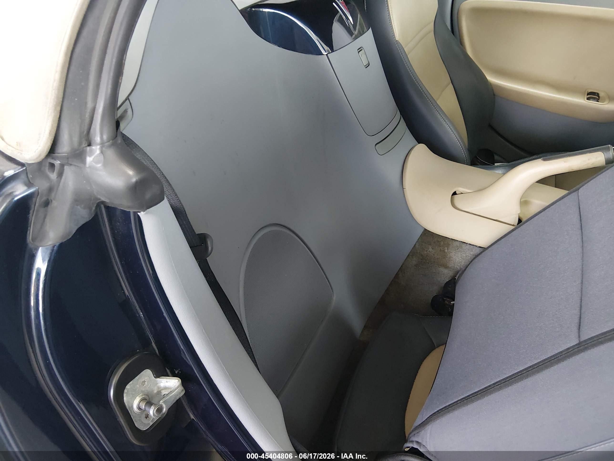 2007 Pontiac Solstice   Blue vin: 1G2MB35B27Y113889