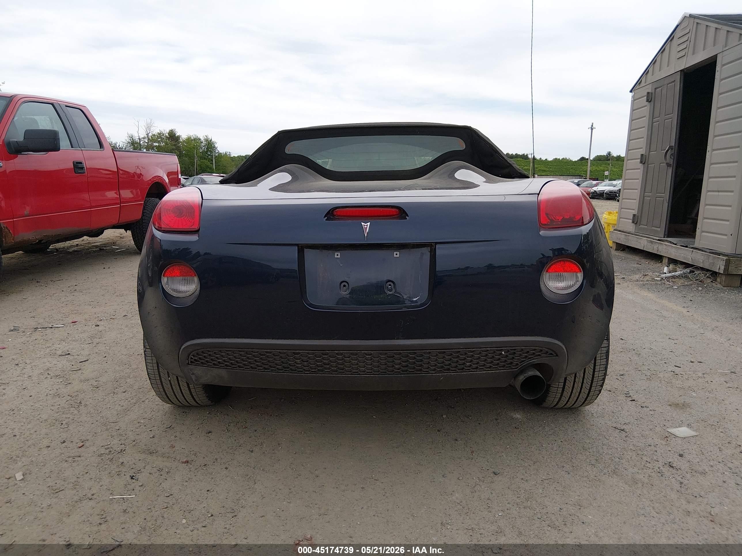 2006 Pontiac Solstice   Navy vin: 1G2MB35B36Y115648