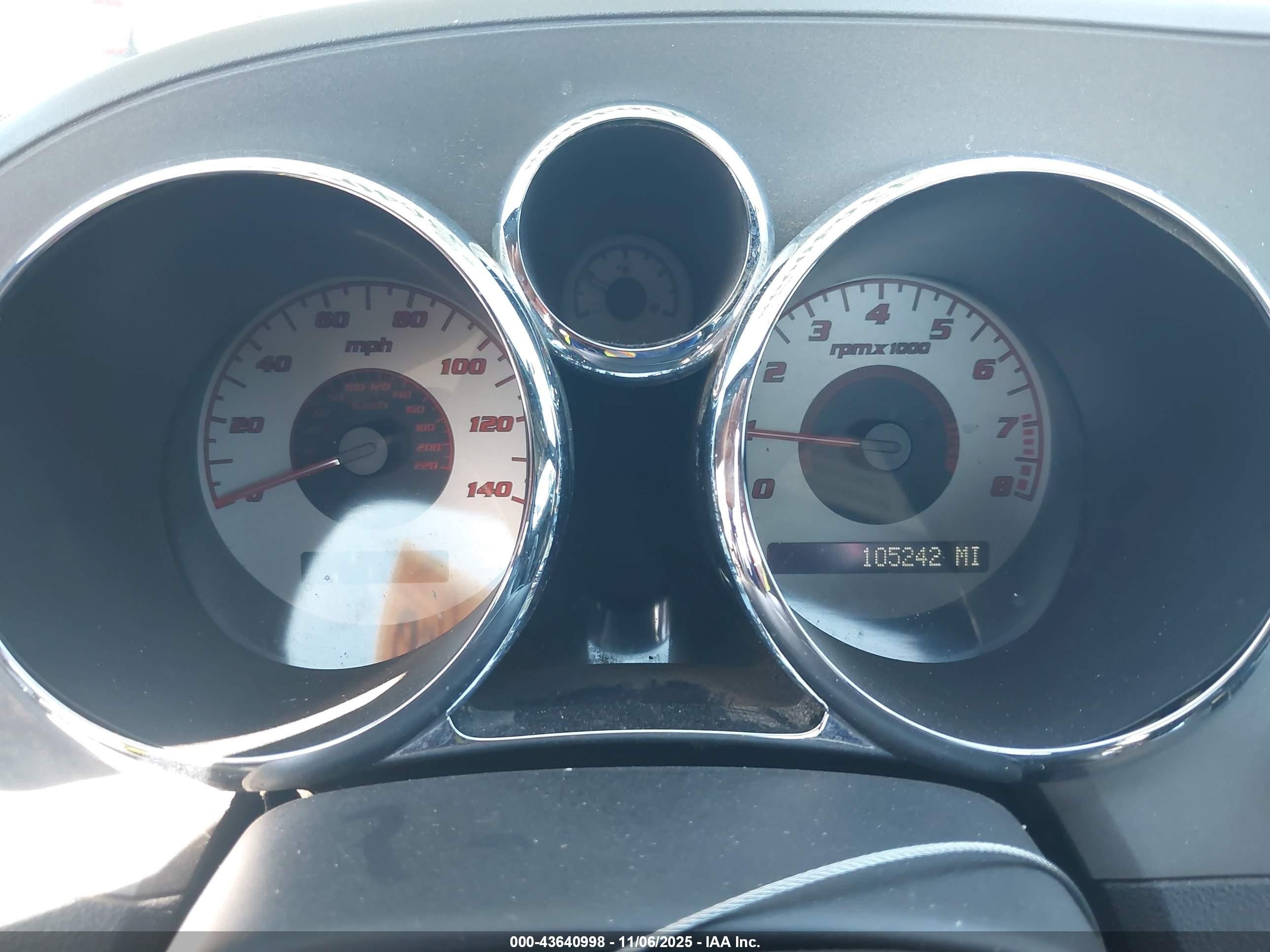 2007 Pontiac Solstice   Silver vin: 1G2MB35B47Y117331