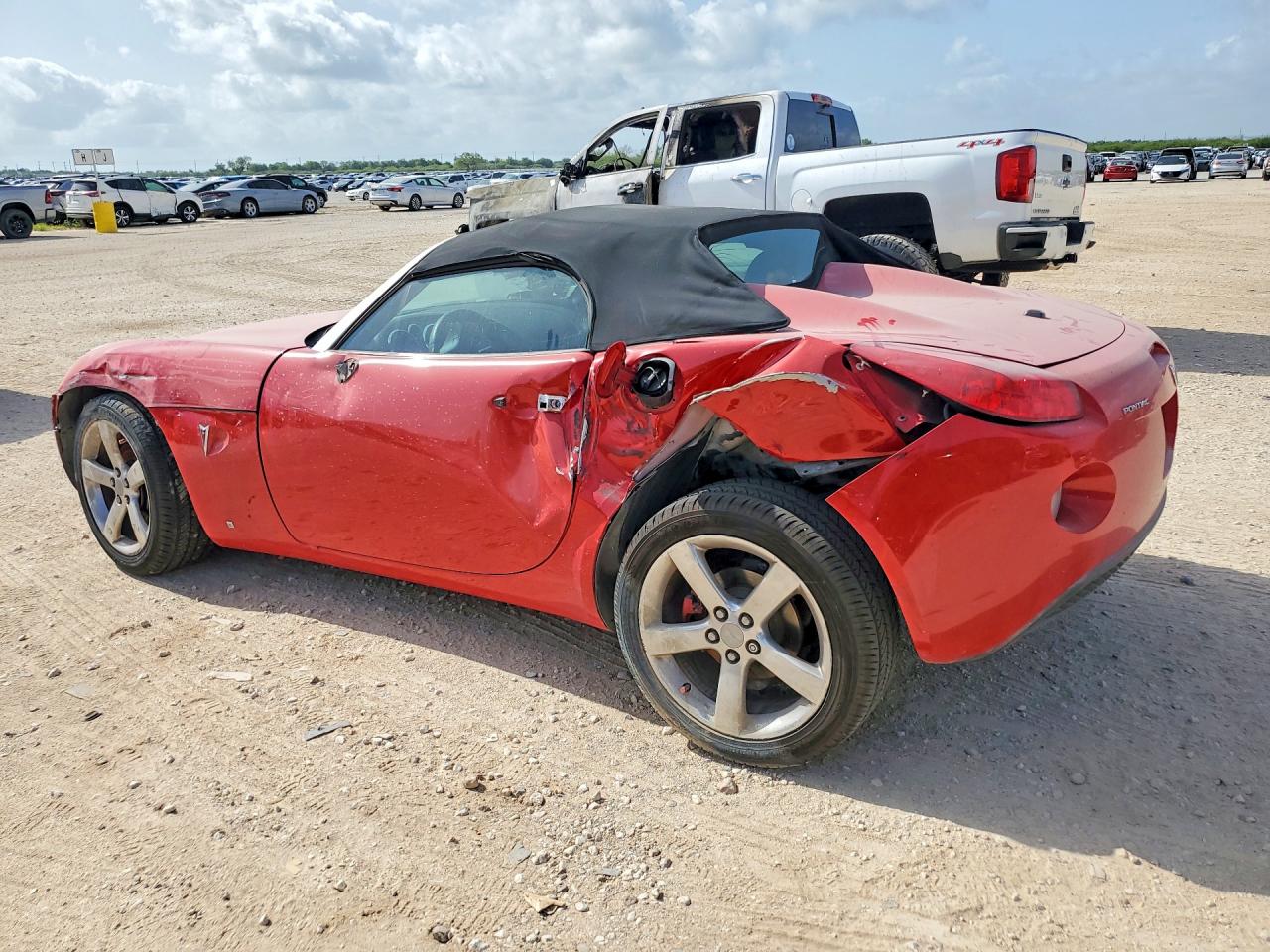 2007 Pontiac Solstice Red vin: 1G2MB35B47Y121198