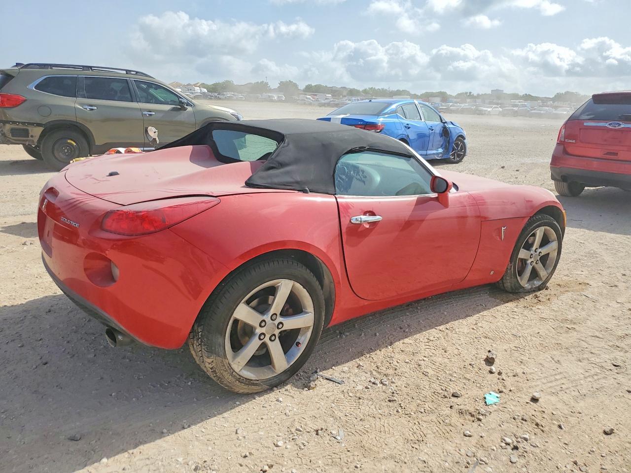 2007 Pontiac Solstice Red vin: 1G2MB35B47Y121198