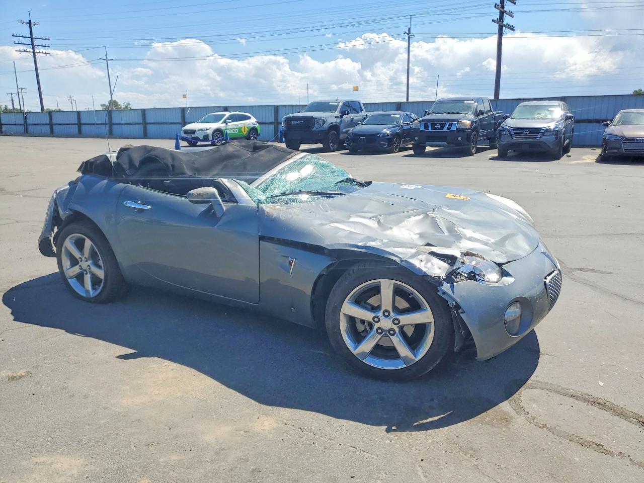 2007 Pontiac Solstice Silver vin: 1G2MB35B47Y137238