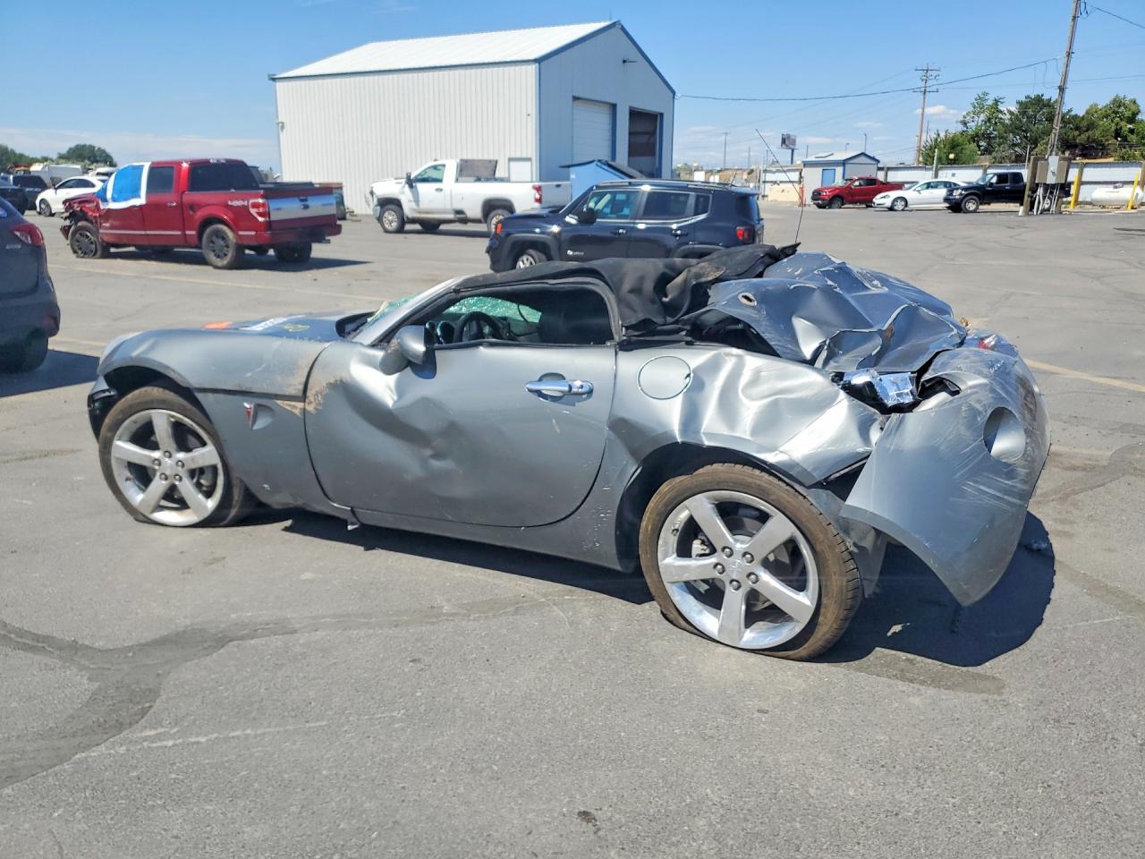 2007 Pontiac Solstice Silver vin: 1G2MB35B47Y137238