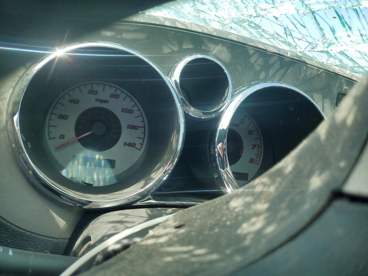 2007 Pontiac Solstice Silver vin: 1G2MB35B47Y137238