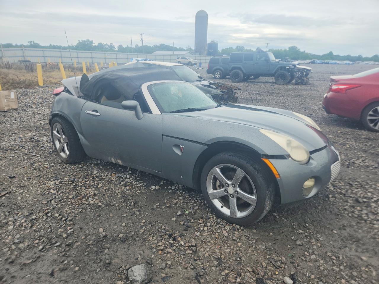 2006 Pontiac Solstice Silver vin: 1G2MB35B56Y116347