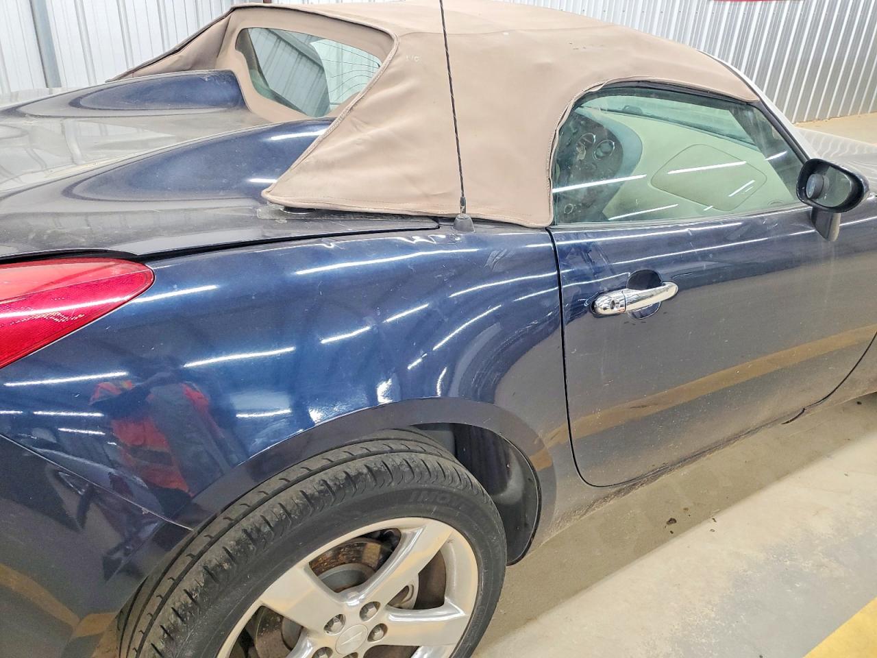 2007 Pontiac Solstice Blue vin: 1G2MB35B77Y113032