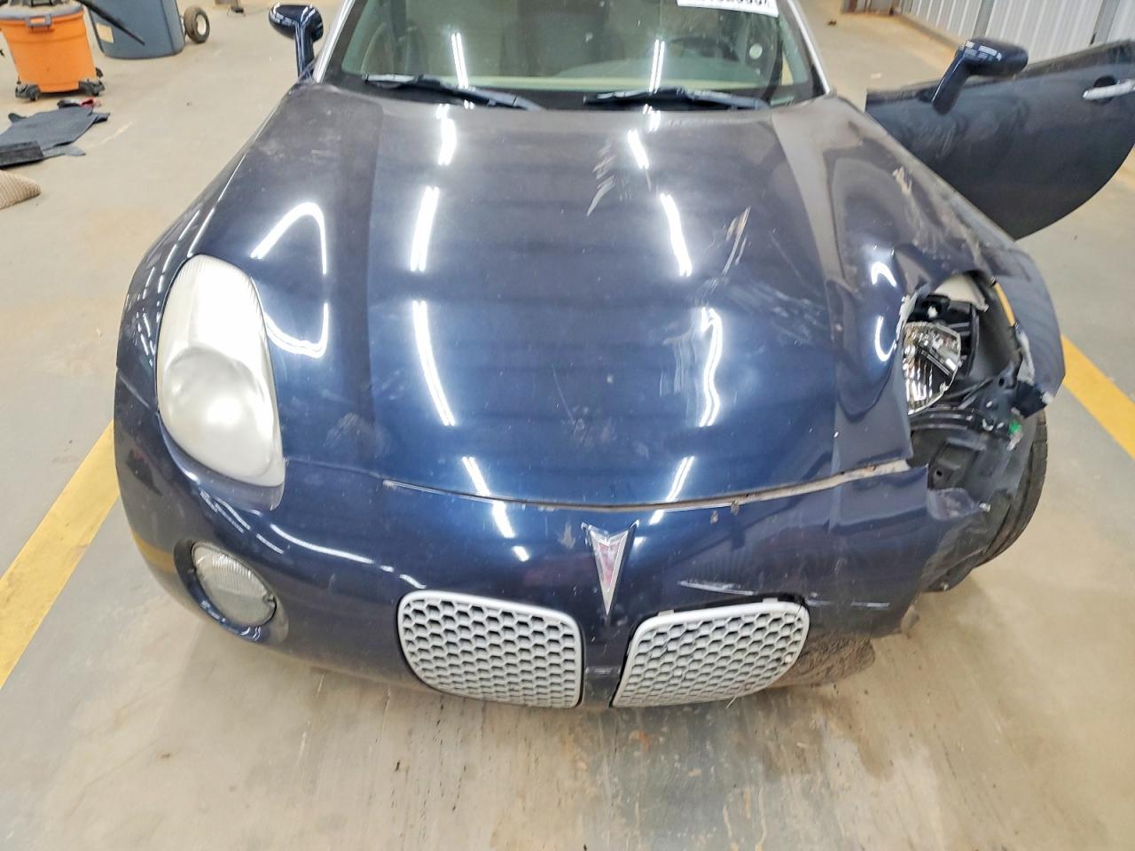 2007 Pontiac Solstice Blue vin: 1G2MB35B77Y113032