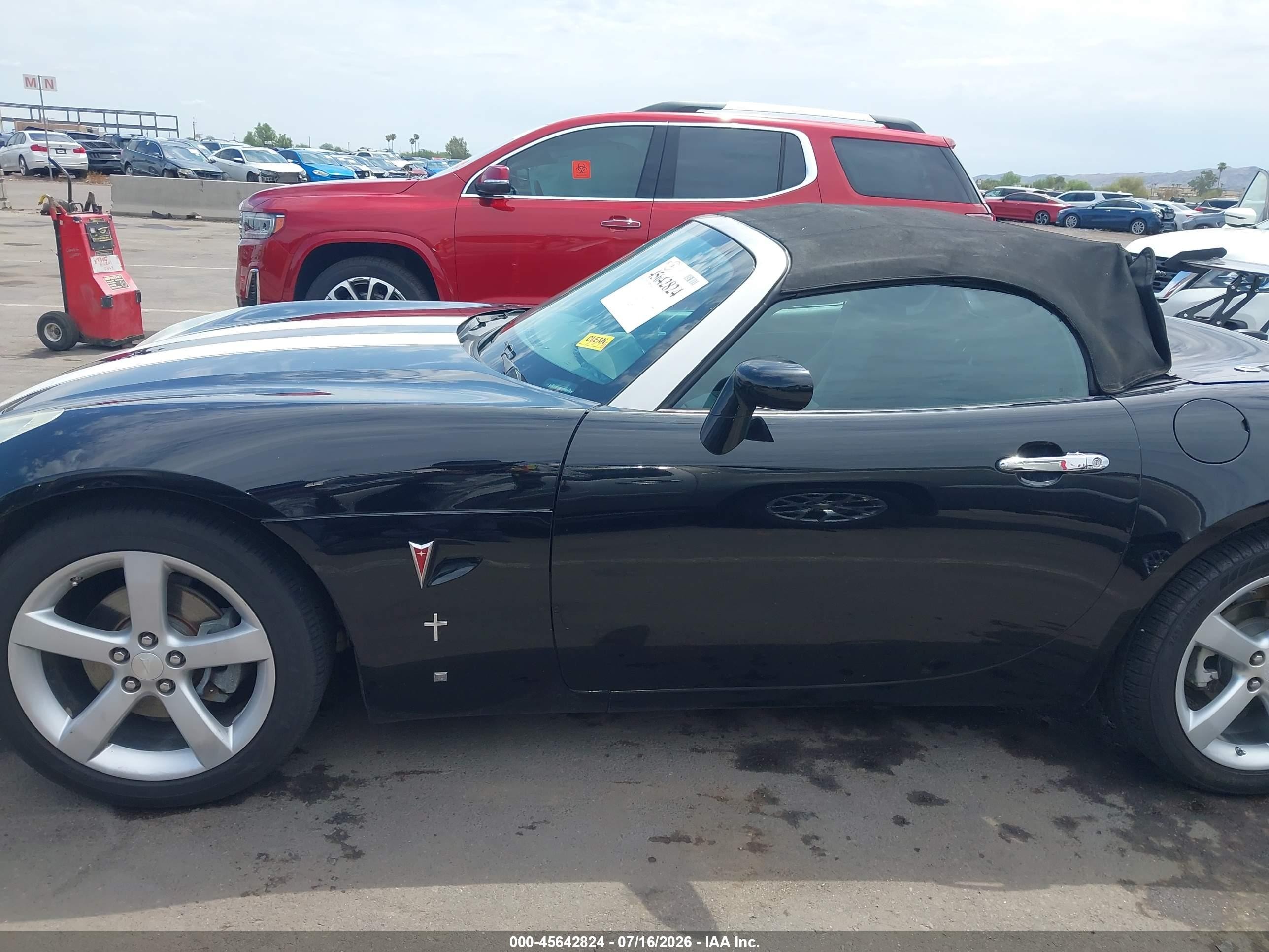 2008 Pontiac Solstice   Black vin: 1G2MB35B78Y120211