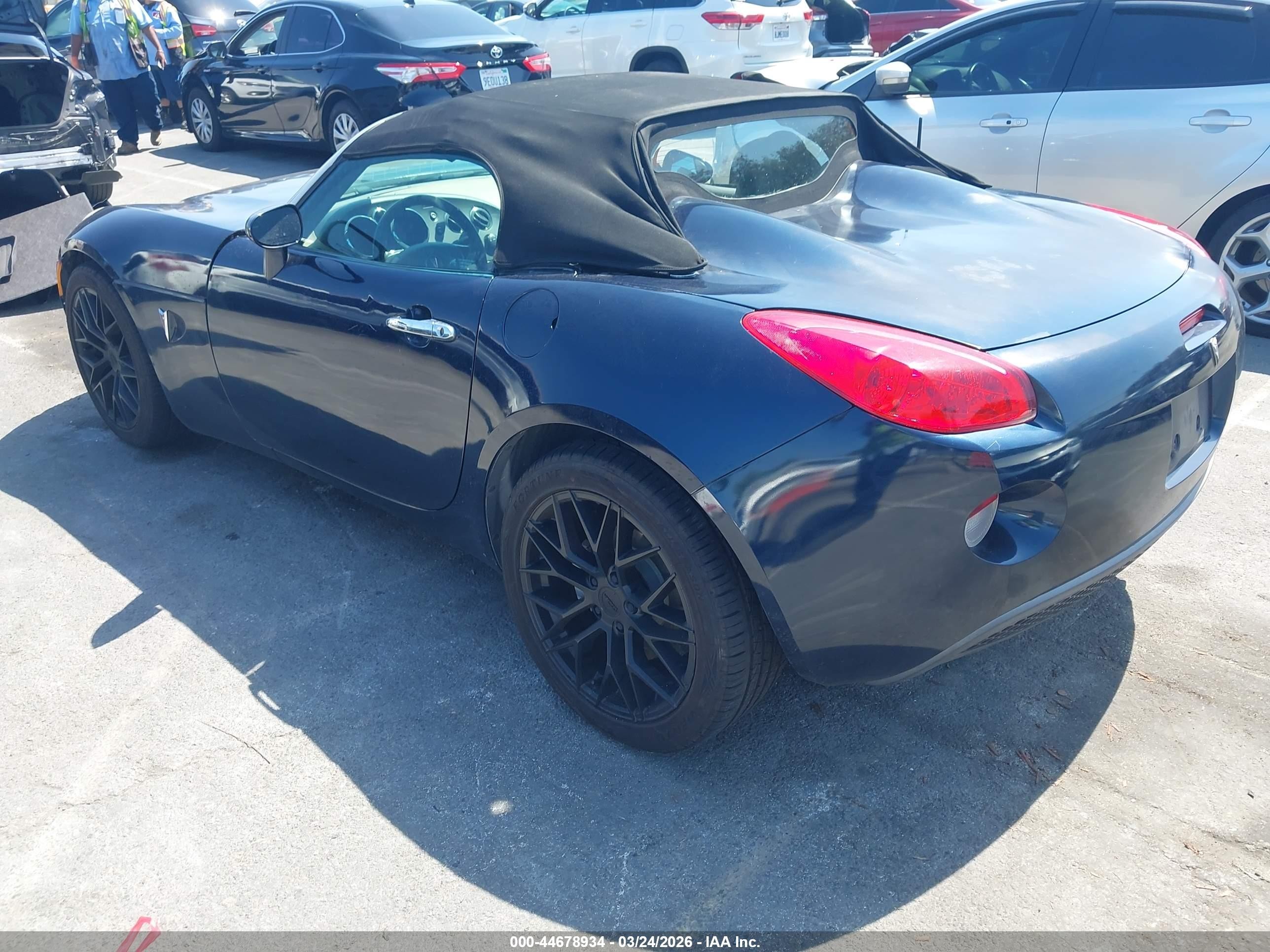 2006 Pontiac Solstice Синий vin: 1G2MB35B86Y114303