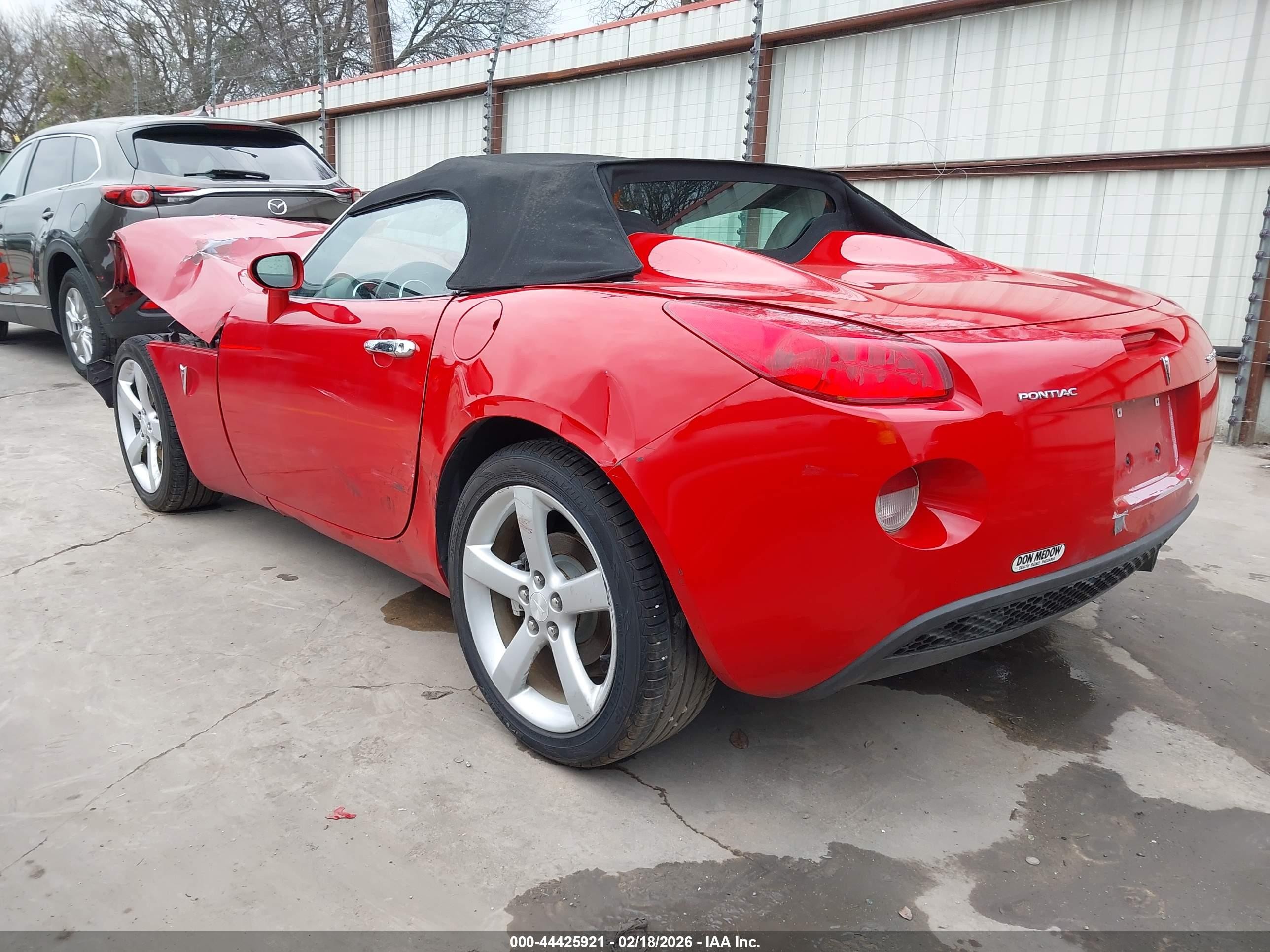 2007 Pontiac Solstice   Red vin: 1G2MB35B87Y104503