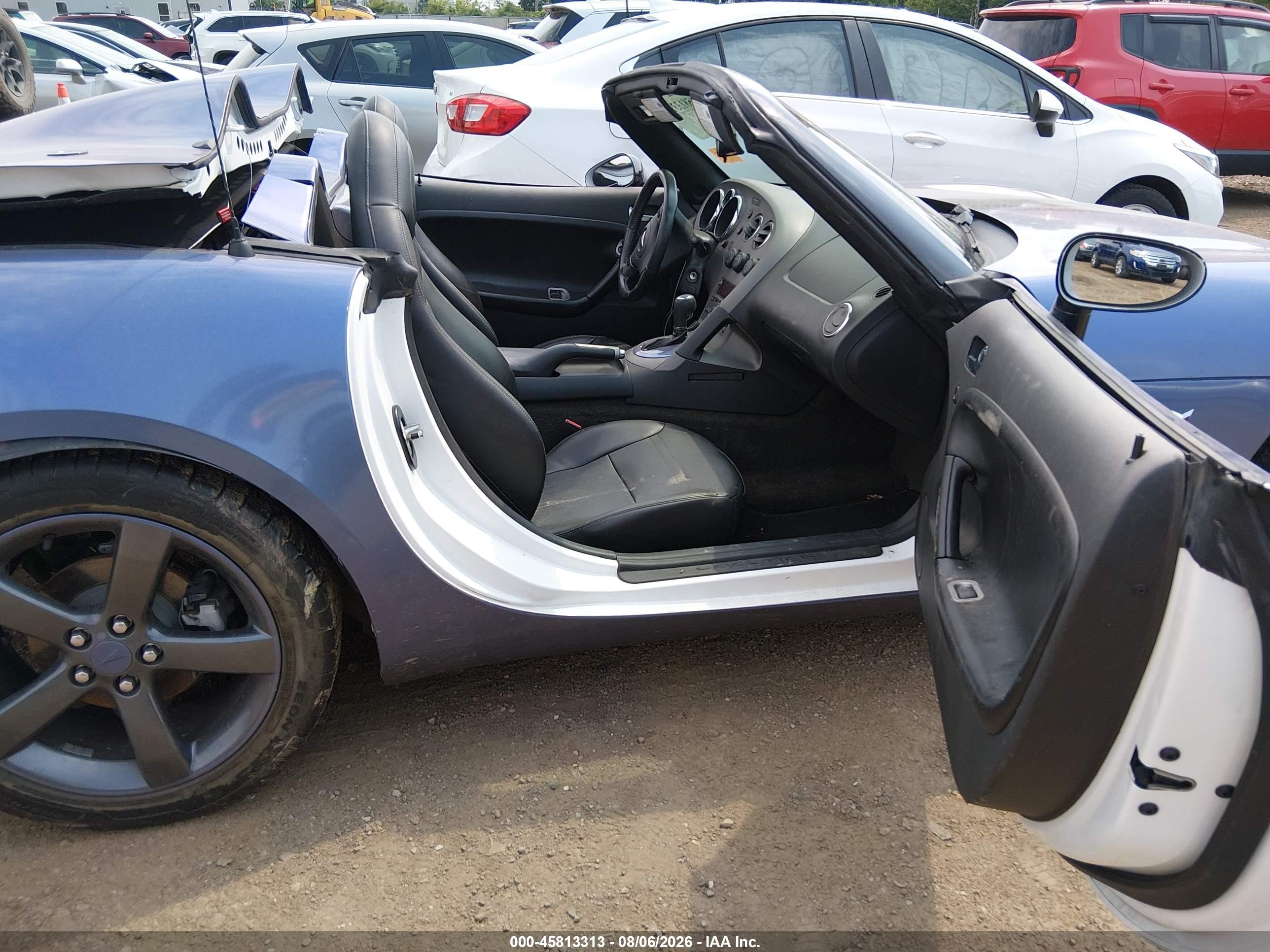 2007 Pontiac Solstice   Blue vin: 1G2MB35B97Y137378