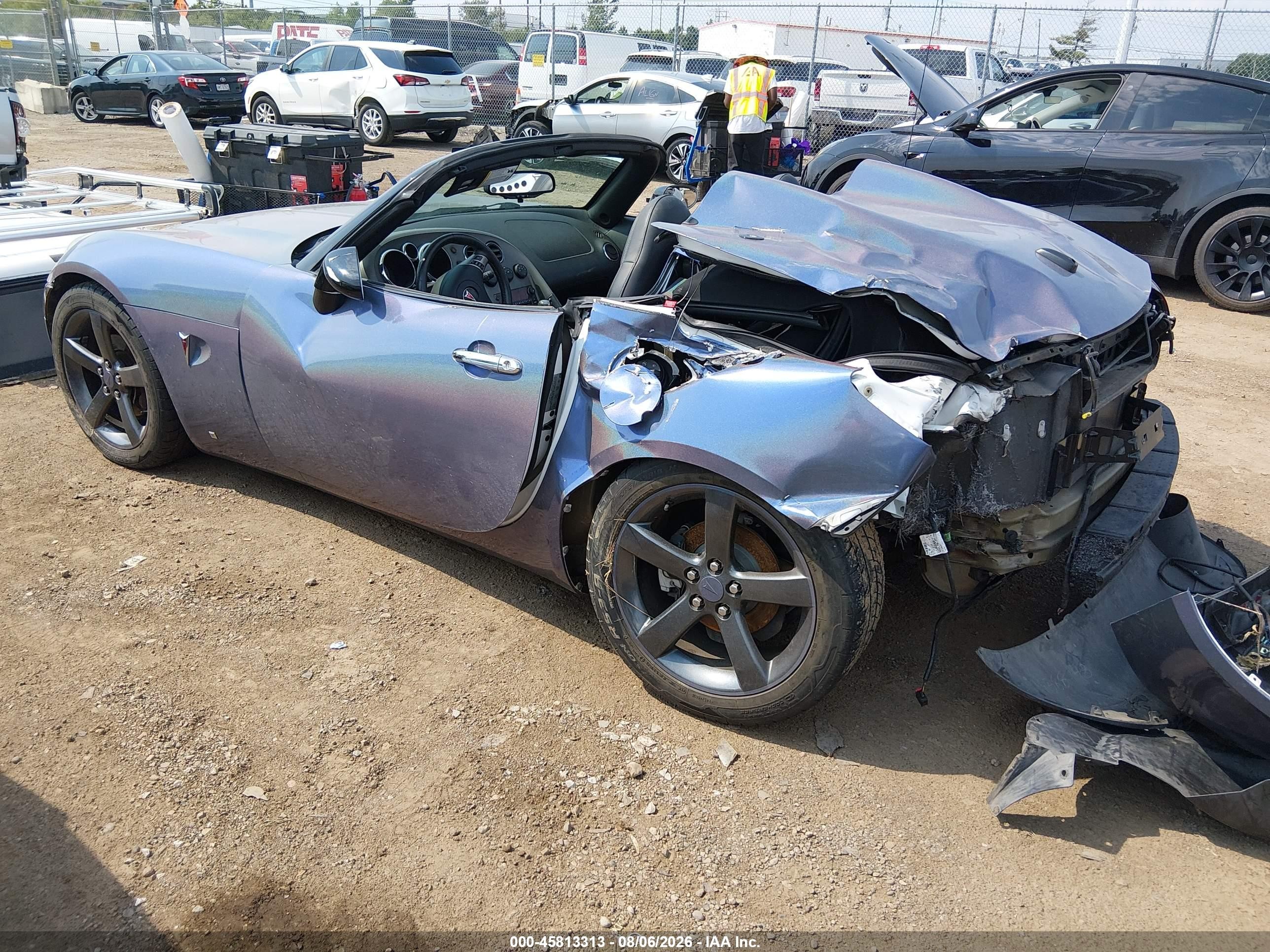 2007 Pontiac Solstice   Blue vin: 1G2MB35B97Y137378